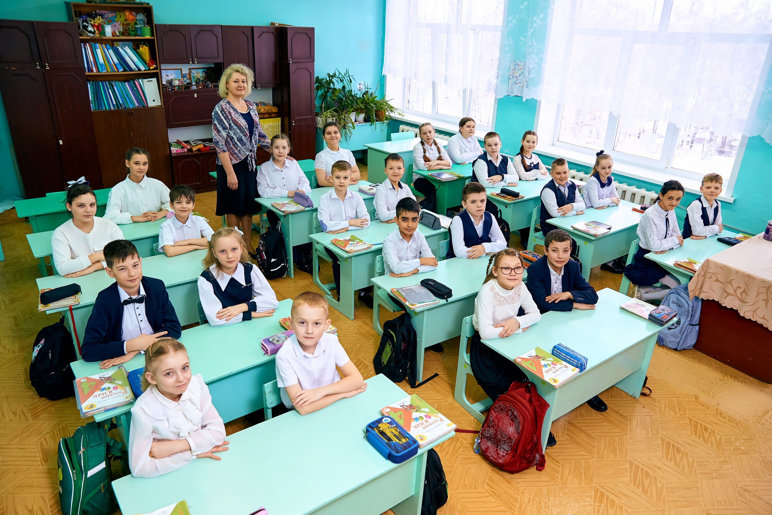 4Б класс Хотынецкая СОШ выпуск 2024. Фотограф в Орле Павел Черкасов