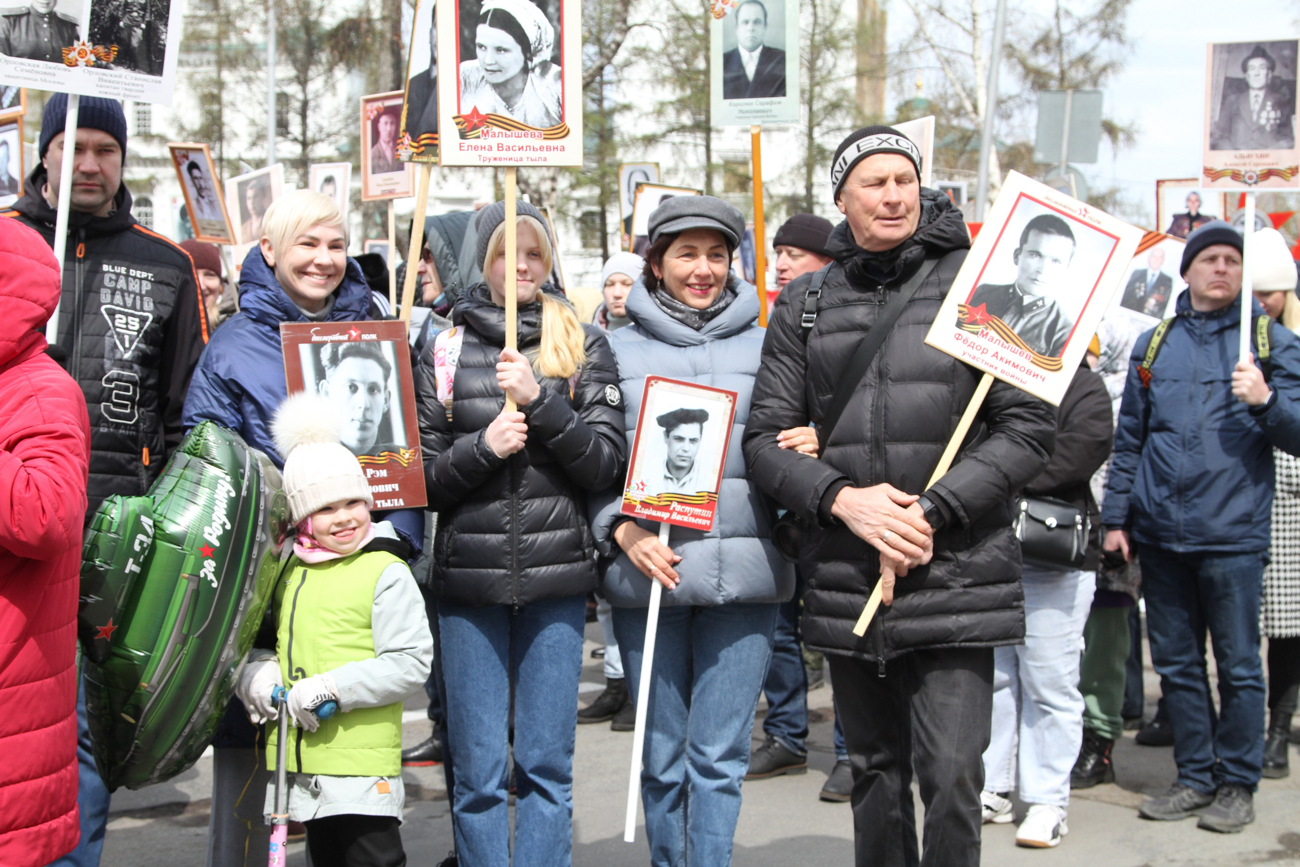День победы 2022. Репортажный фотограф в Иркутске Семён Фёдоров