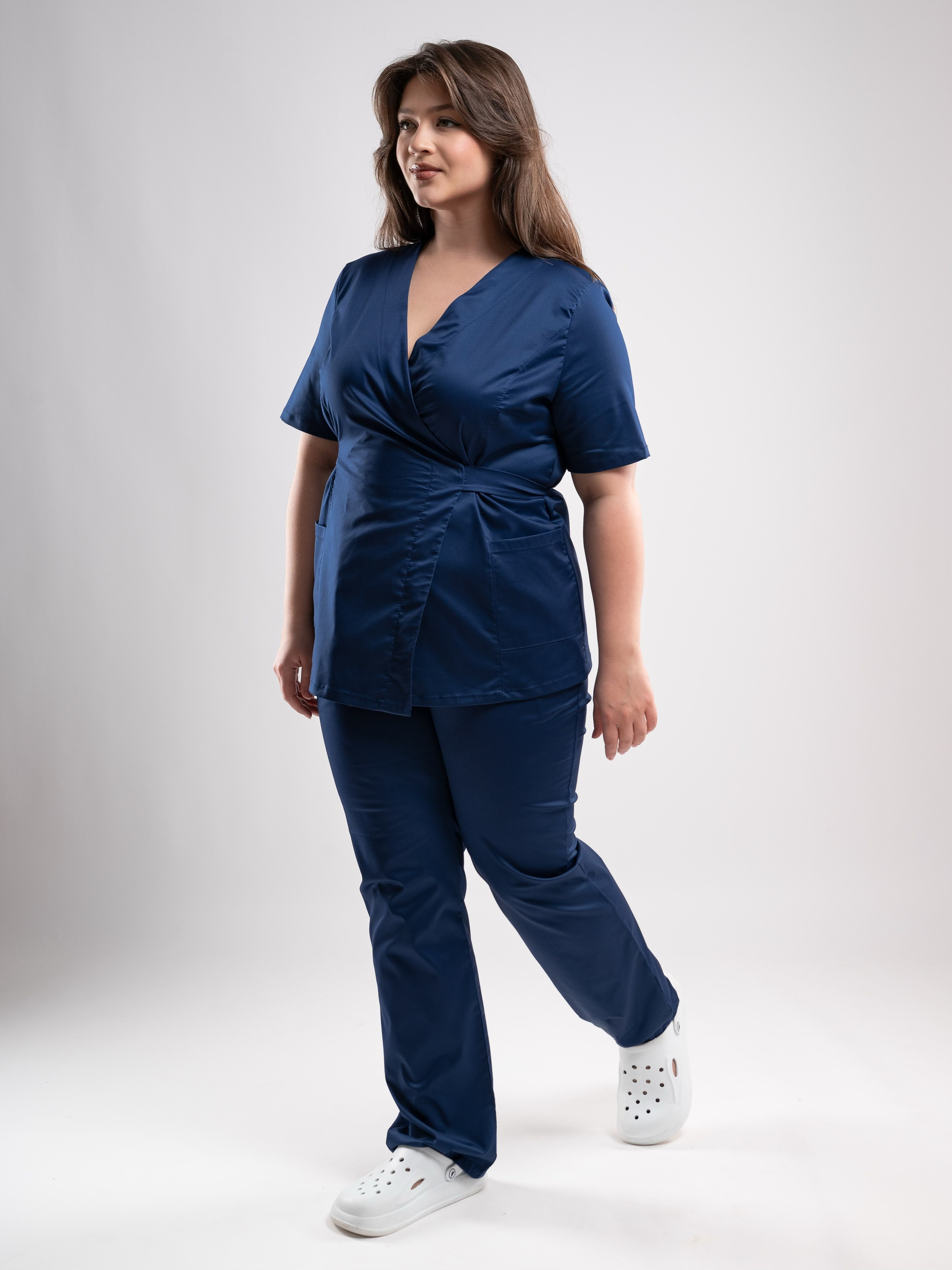 Медицинские костюмы. Предметный фотограф, фото для маркетплейсов Пятигорск, КМВ