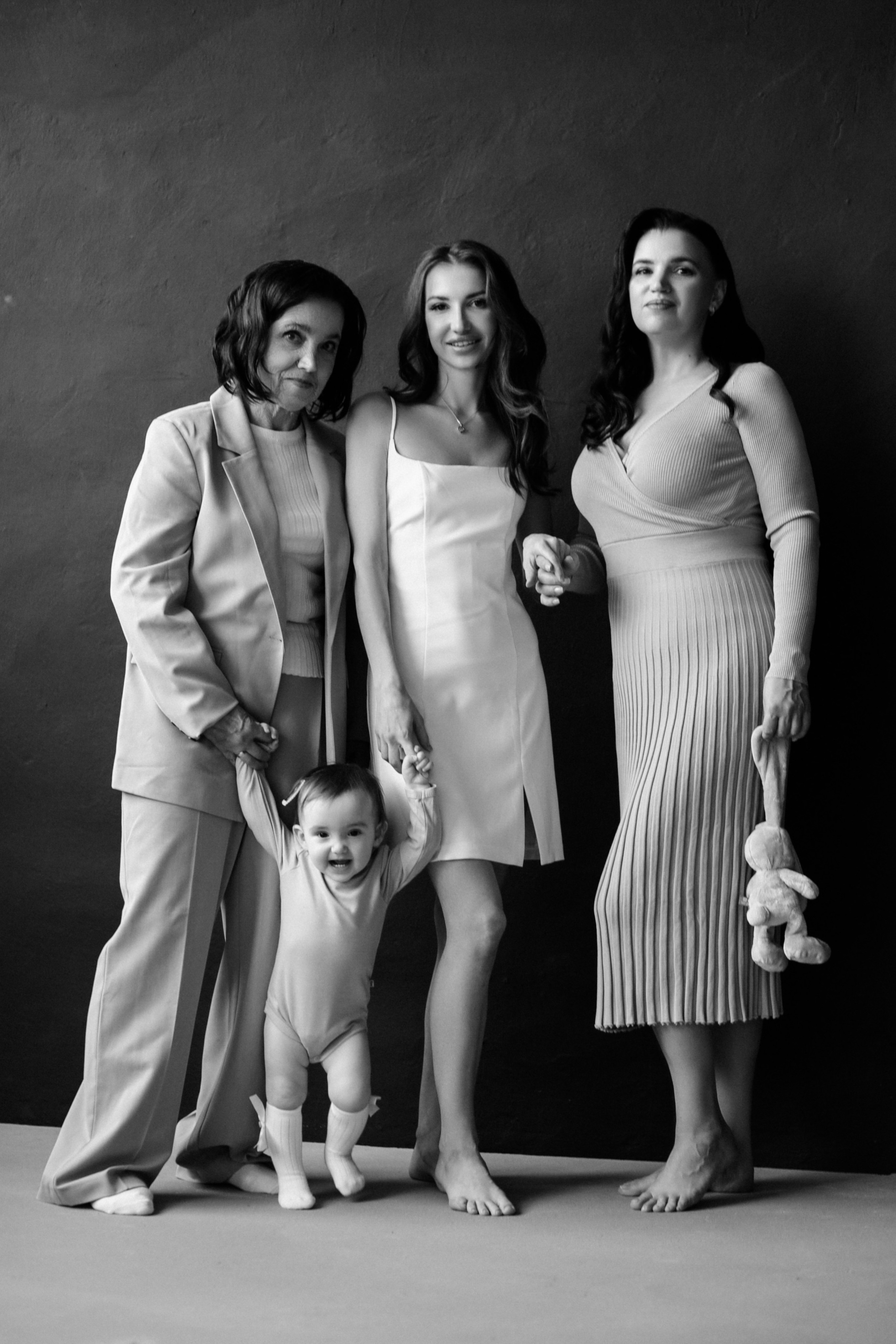 4 поколения. Фотограф Шевчик Виктория