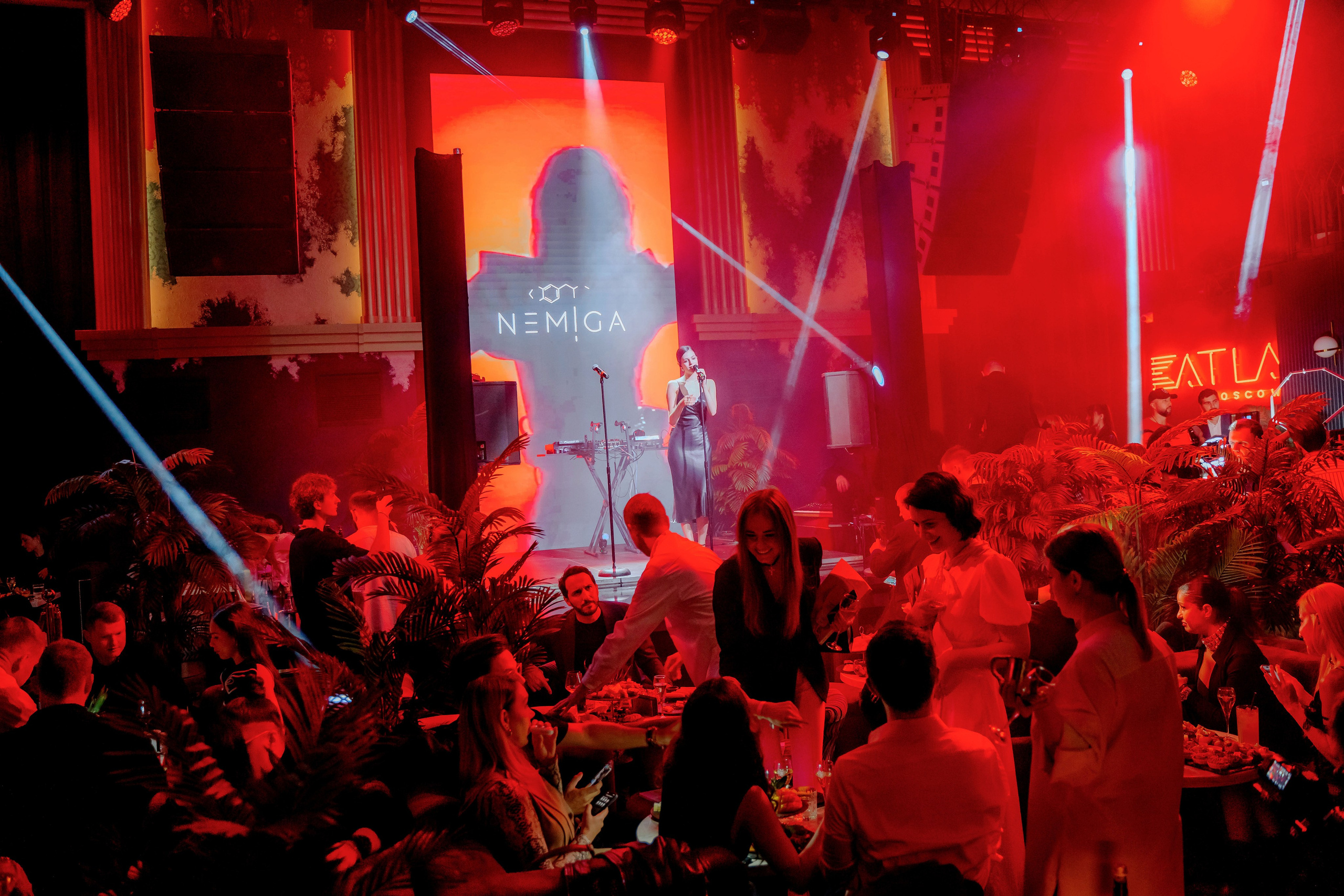 ВЕЧЕРИНОЧКИ. Фотограф Москва, Европа, Азия