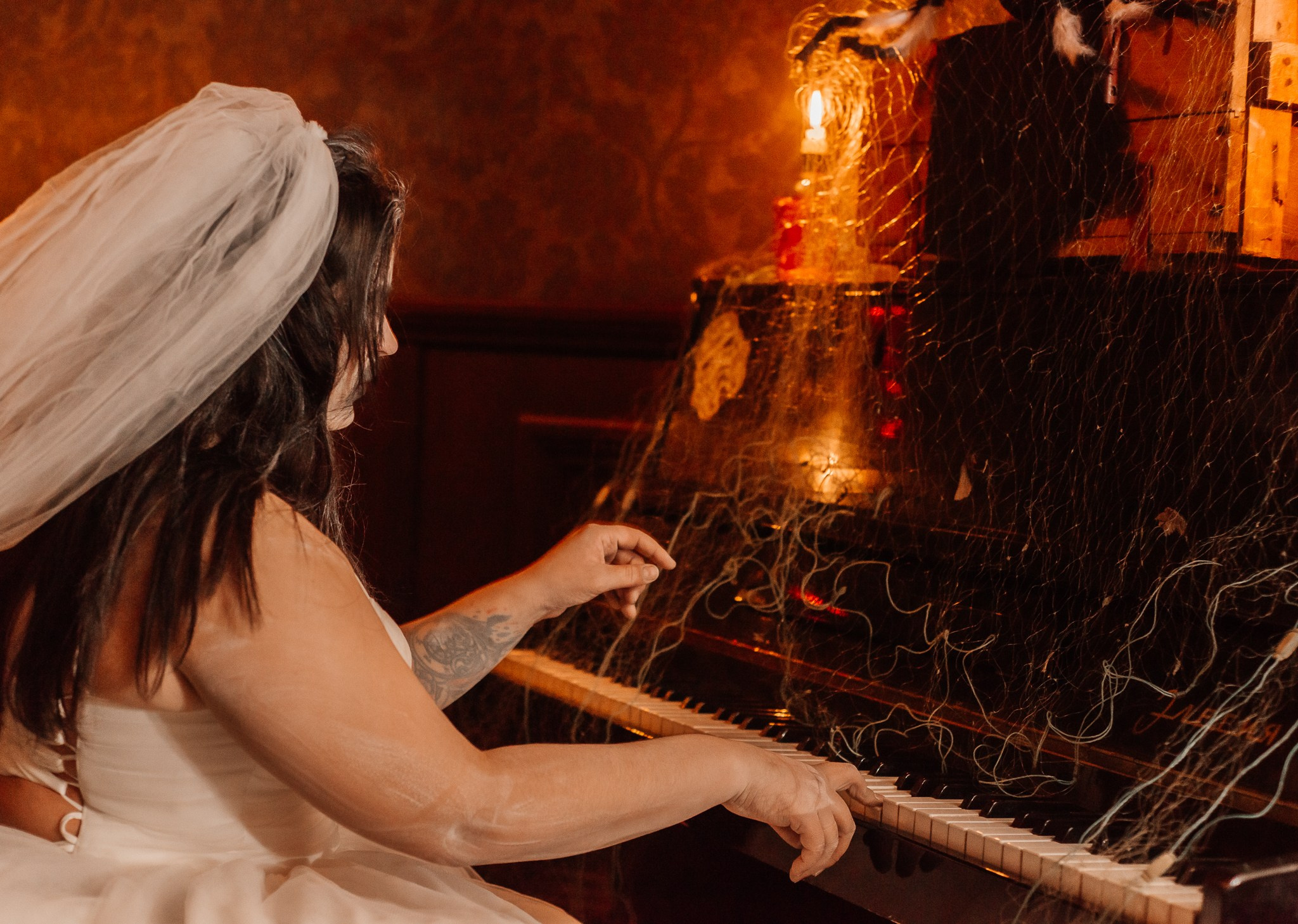 Halloween party в кальянной HookahPlace. Профессиональный пейзажный фотограф Новокрещенов Станислав