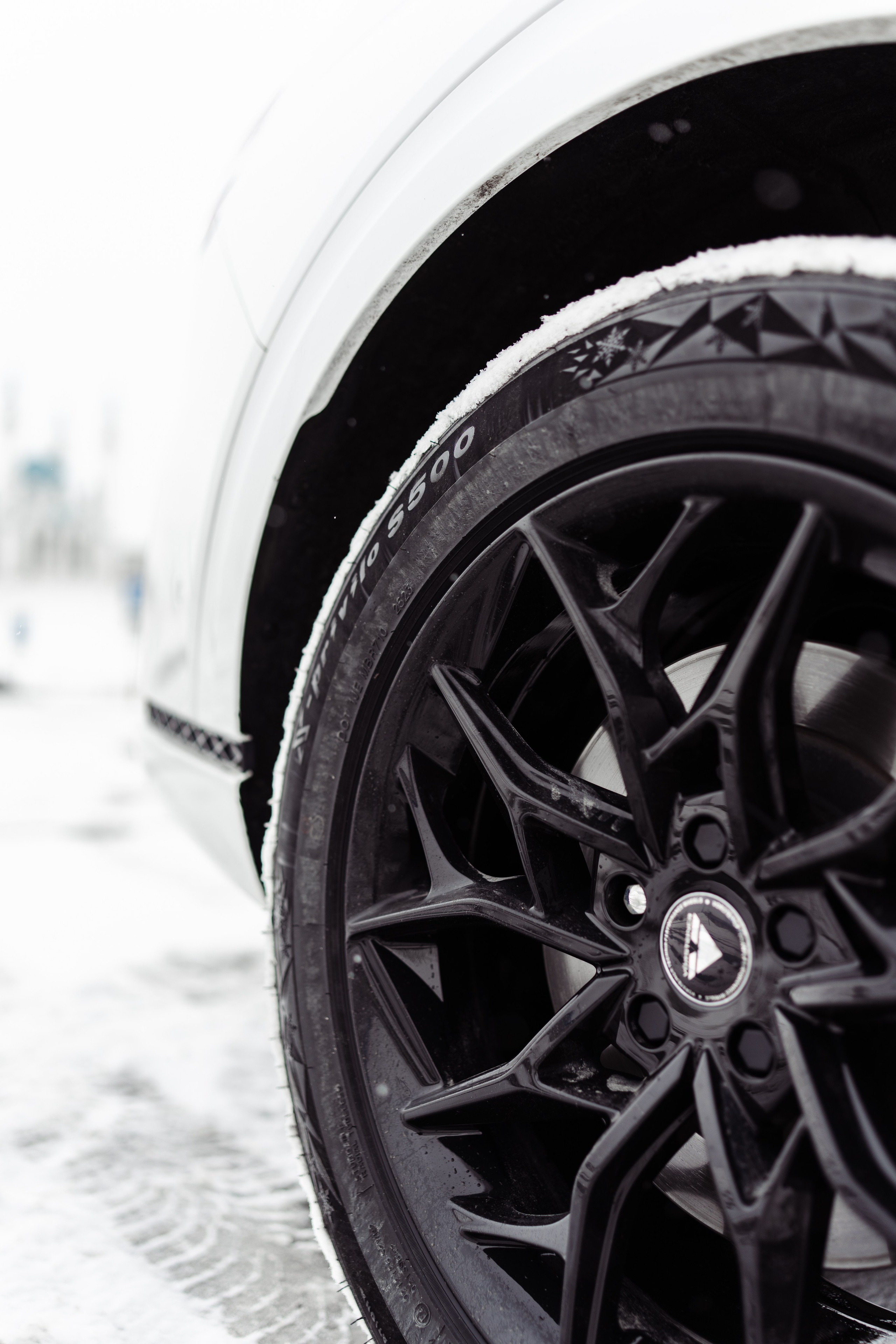 Genesis GV70 для rimzona. Фотограф в СПБ Алмаз Камаев