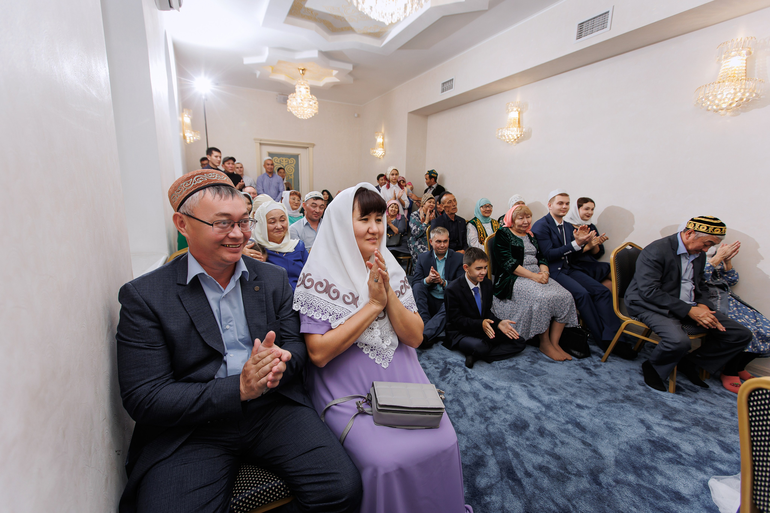 Karina & Bagdat. Anne Miller | Photographer