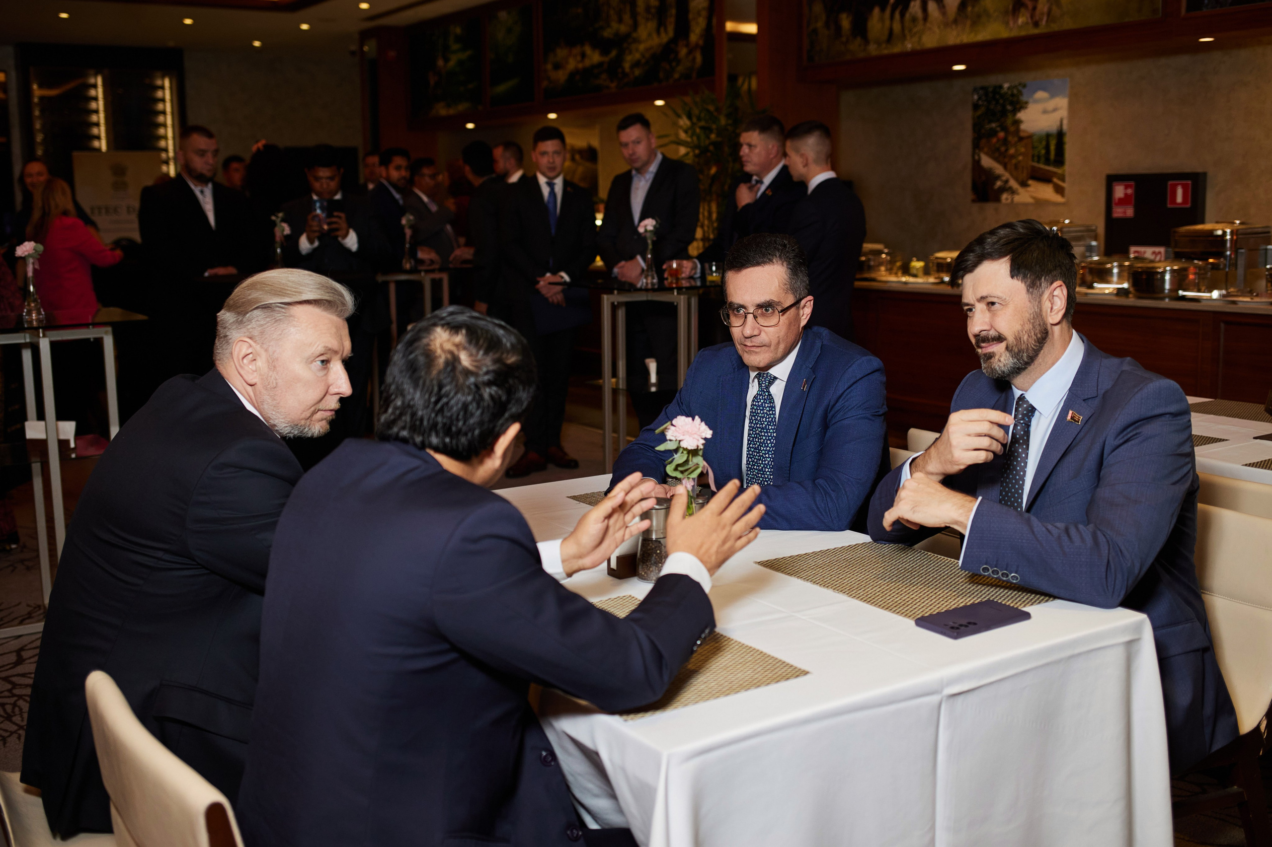 Посольство Индии. Свадебная, репортажная фотосъемка и видеосъемка в Минске. Илья и Юлия Ширмановы. Фотограф | Видеограф | Минск