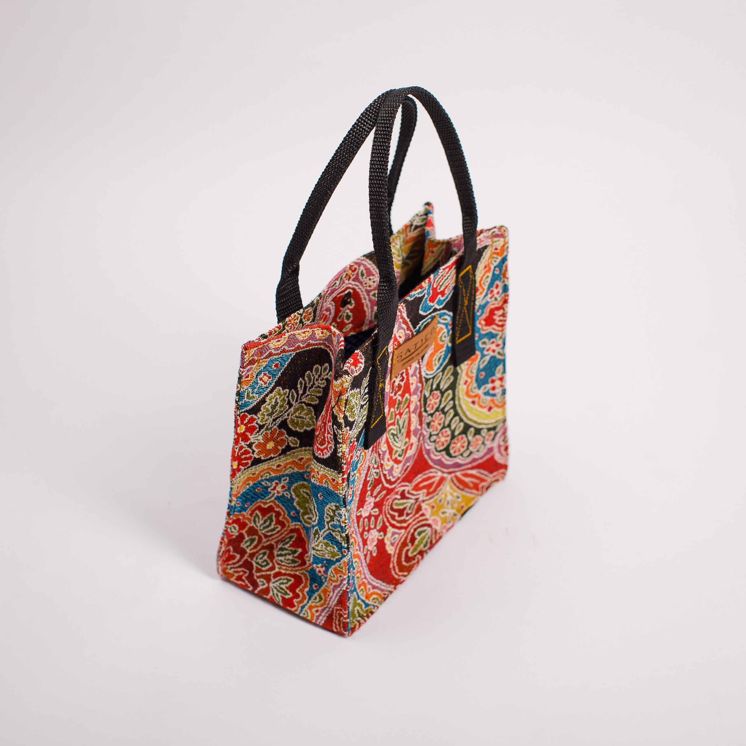 Маркетплейсы. Новый год 2026