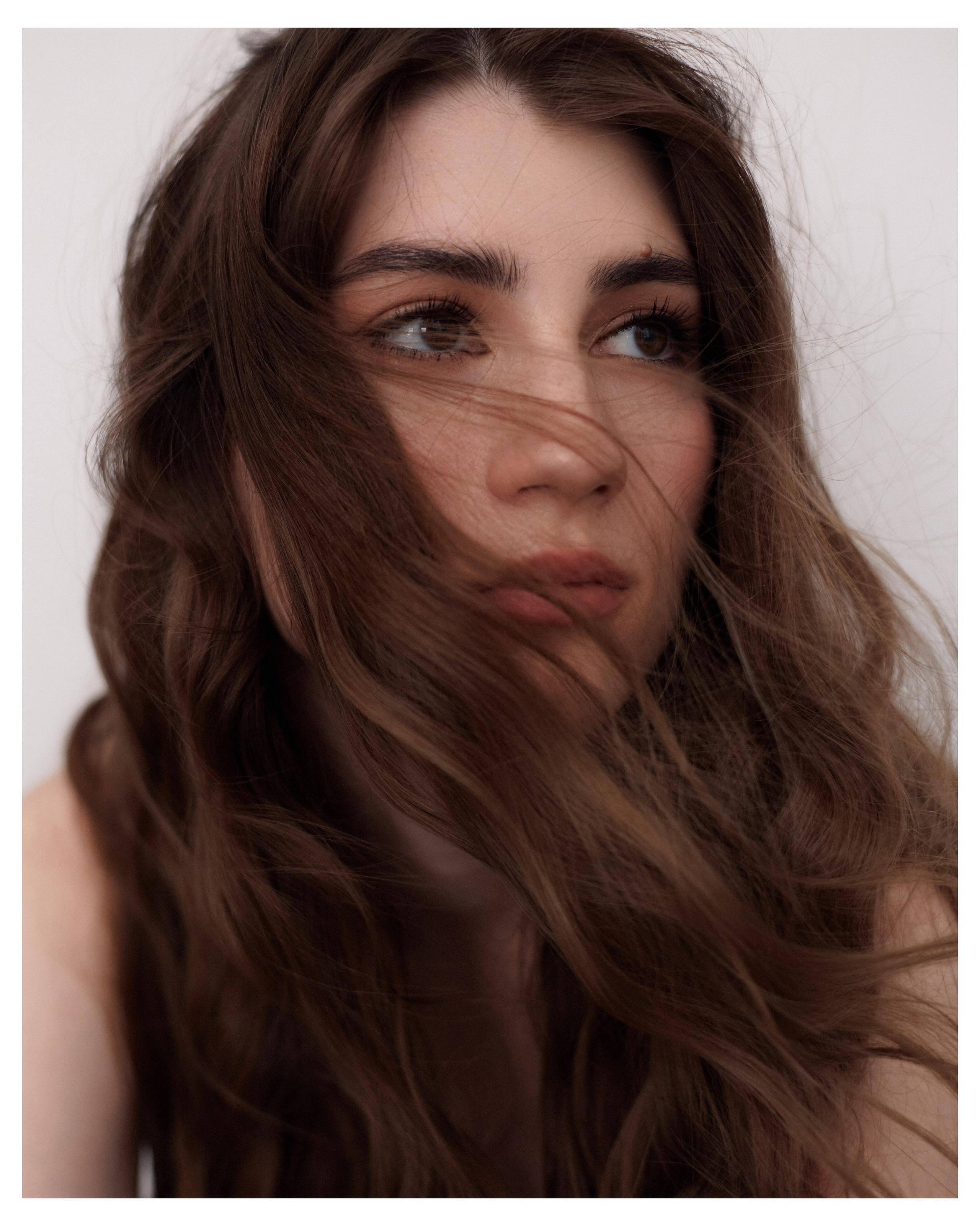 Katya. Влада Зюзина — adalwzet posmotri — коммерческий фотограф в Москве — портретный фотограф, фотограф для брендов