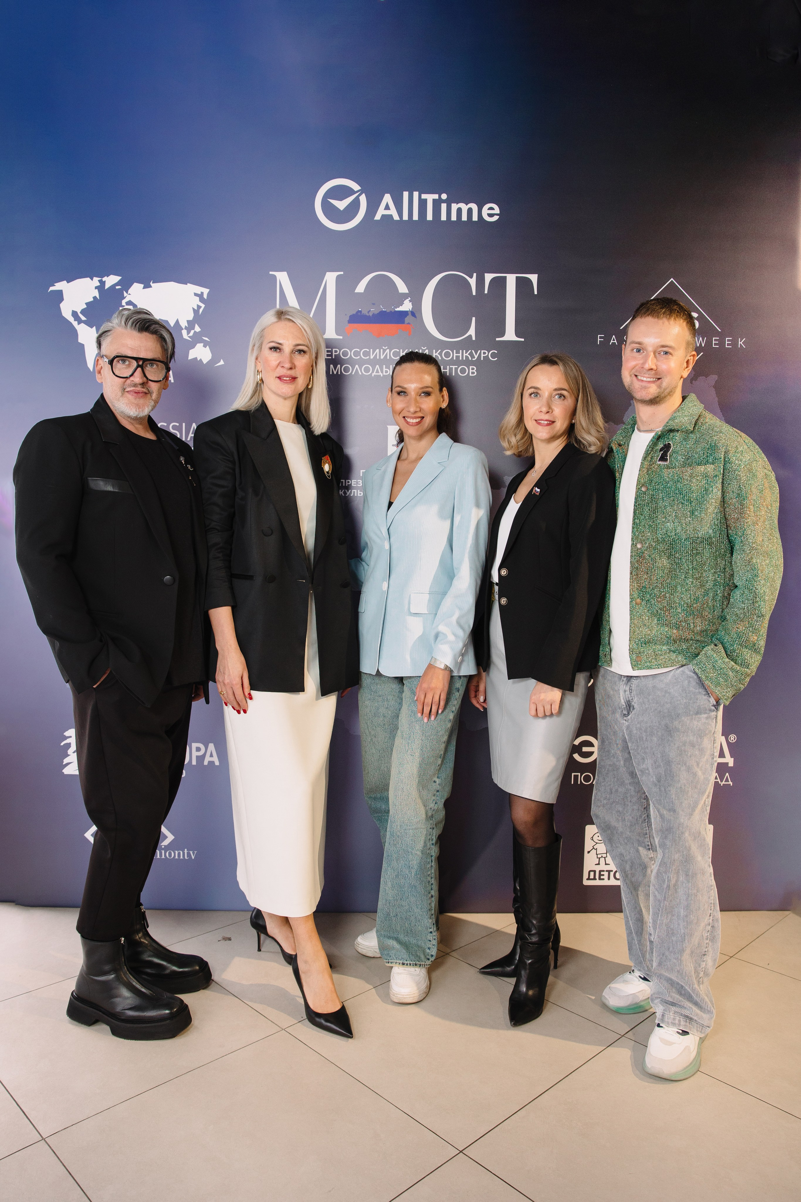 Пресс-конференция Всероссийского конкурса молодых талантов «МОСТ». Контент фотограф в Москве и области Елена Кулакова