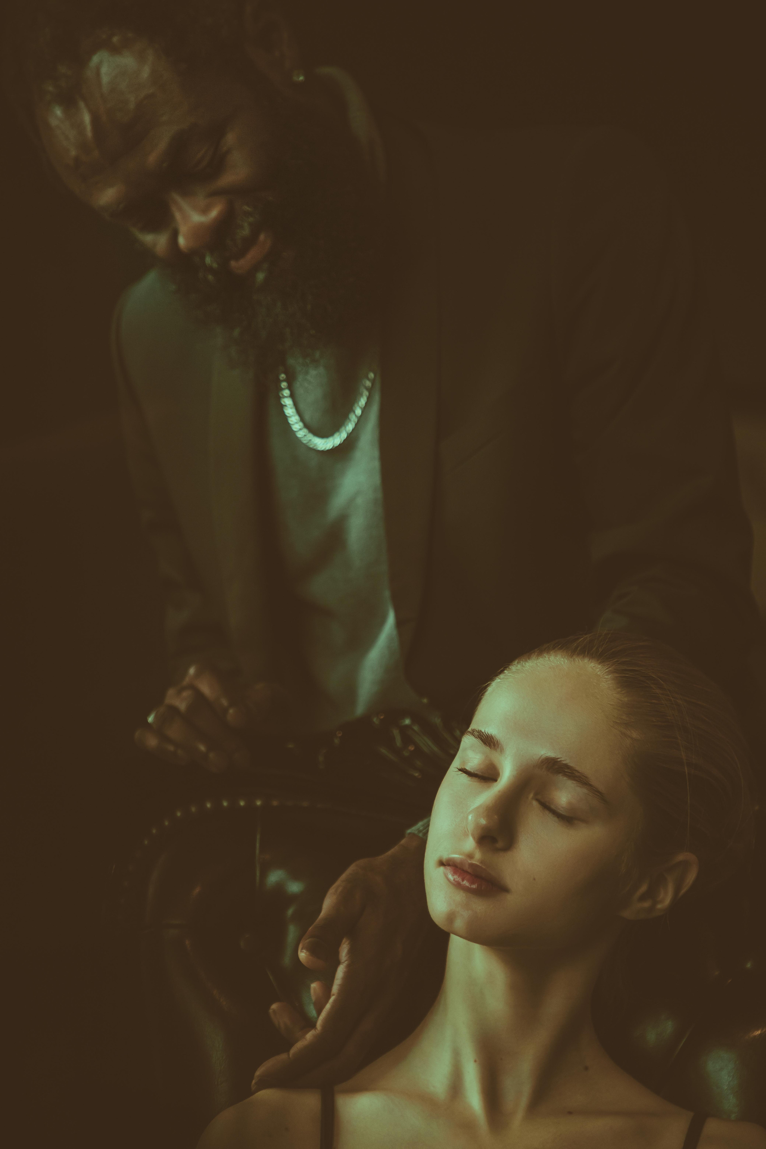 Студийная и постановочная съемка. Фотограф в Москве