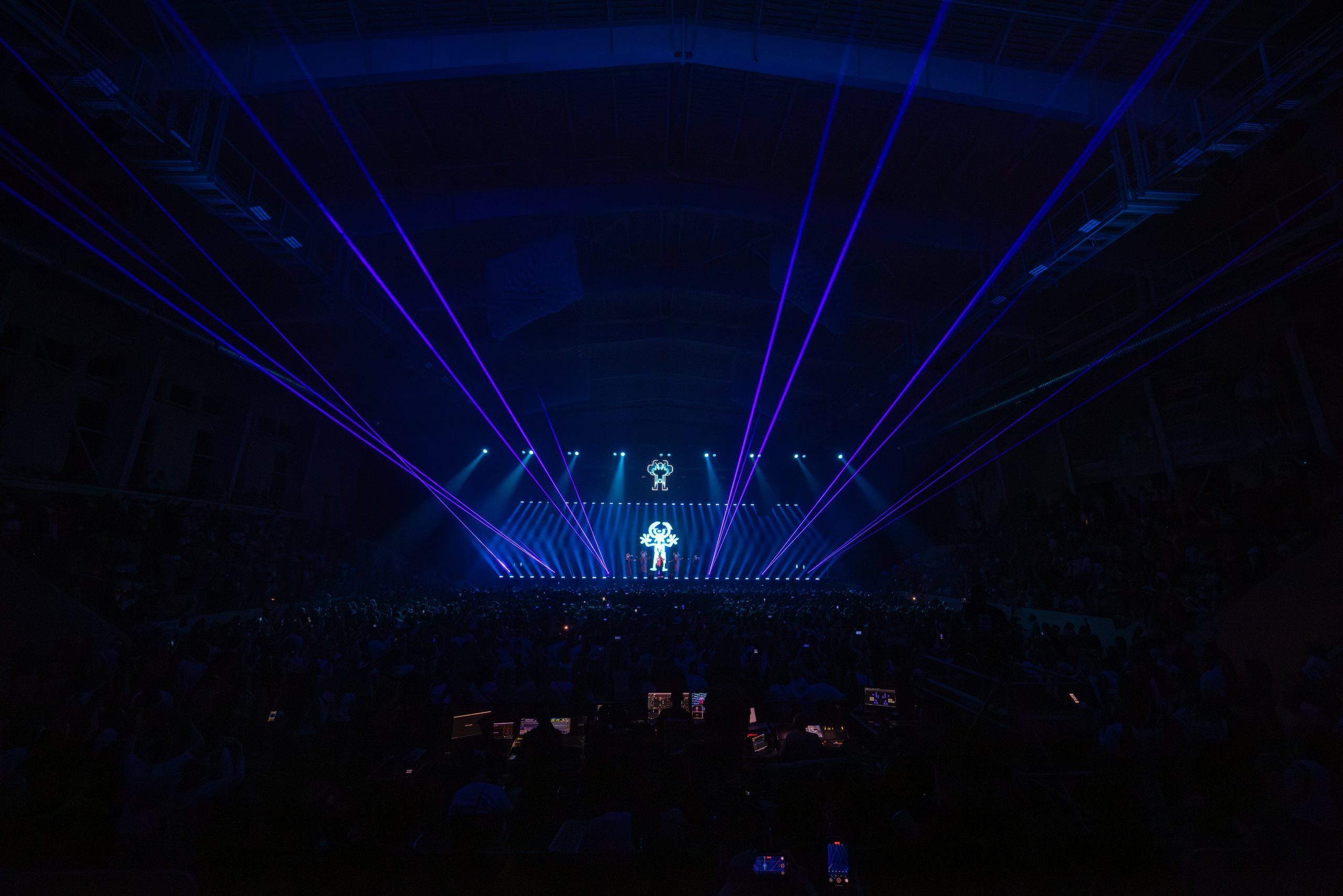 Руки Вверх Смоленск 28.05.2025. Свадебный и семейный фотограф в Москве и Московской области Оксана Шлыкова