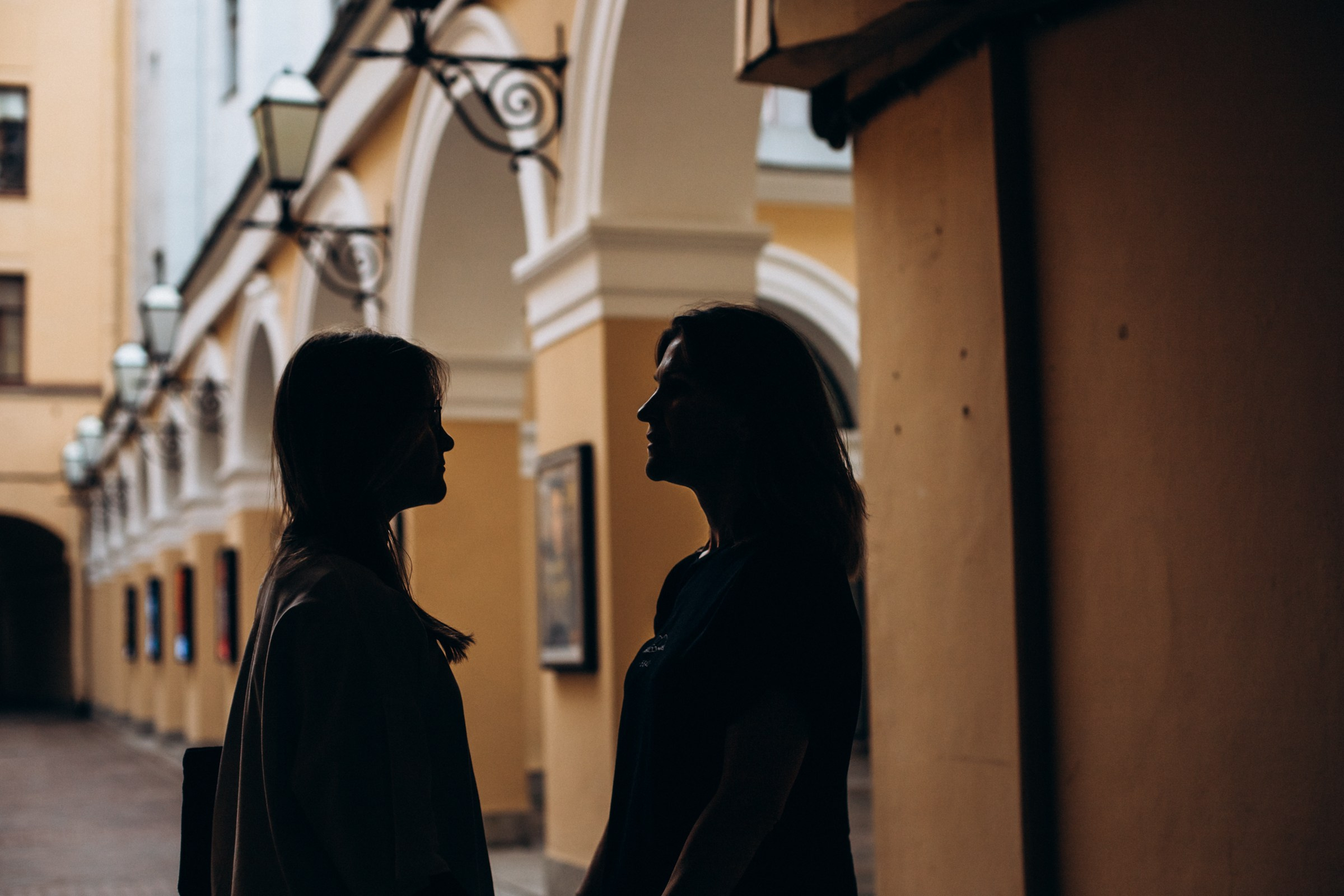 Светлана и Анна в июне. Фотопрогулка в Петербурге. Индивидуальный и семейный фотограф в Санкт-Петербурге