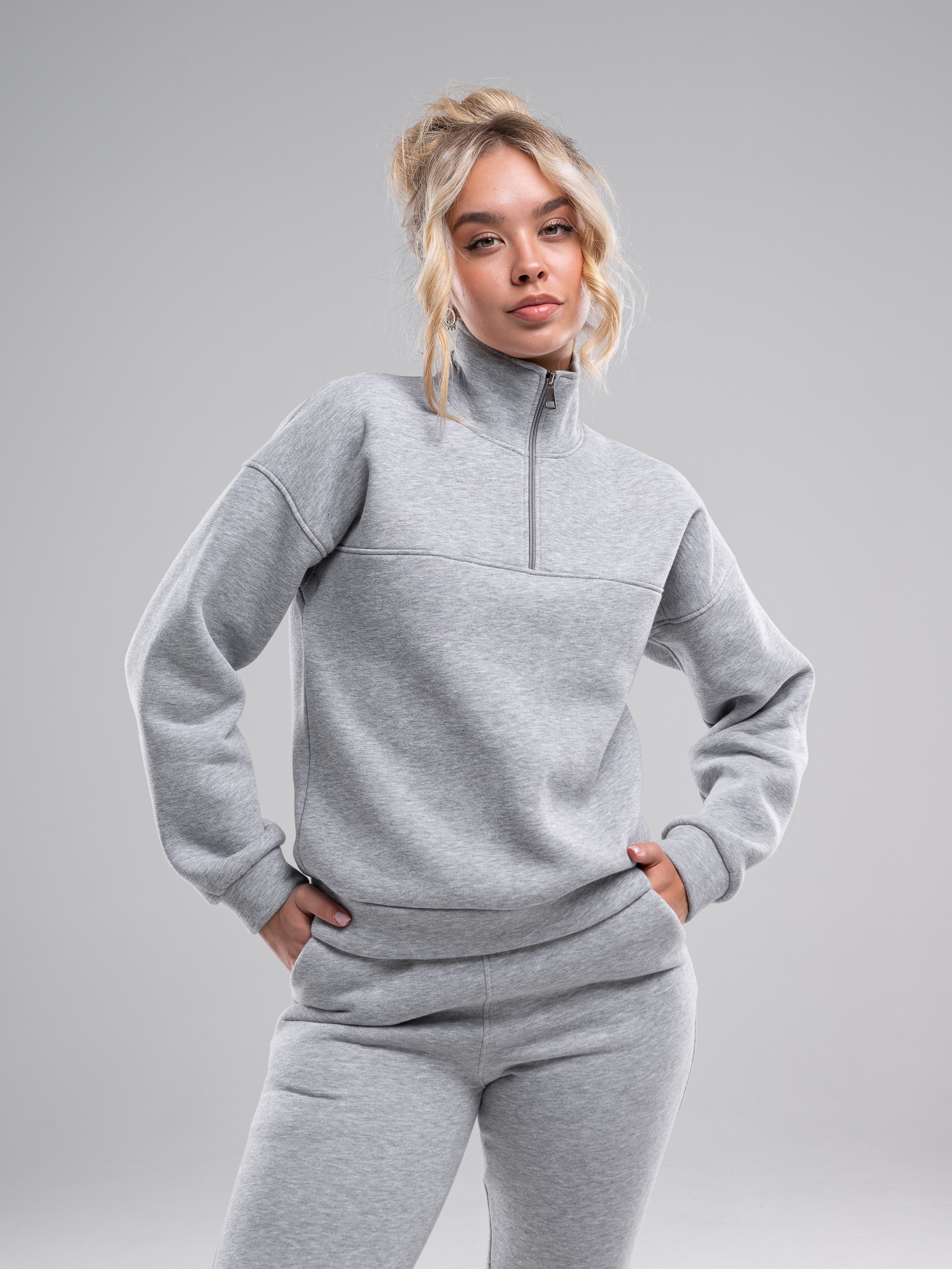 Женские костюмы. Предметный фотограф, фото для маркетплейсов Пятигорск, КМВ