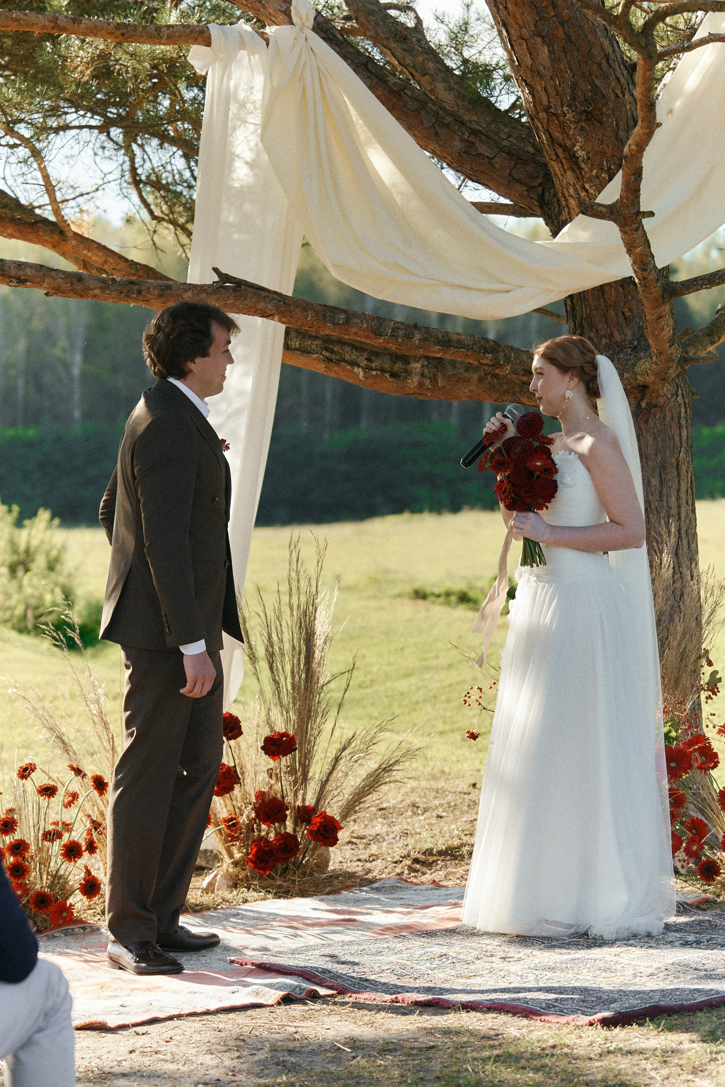 Выездная регистрация на загородной площадке в Подмосковье