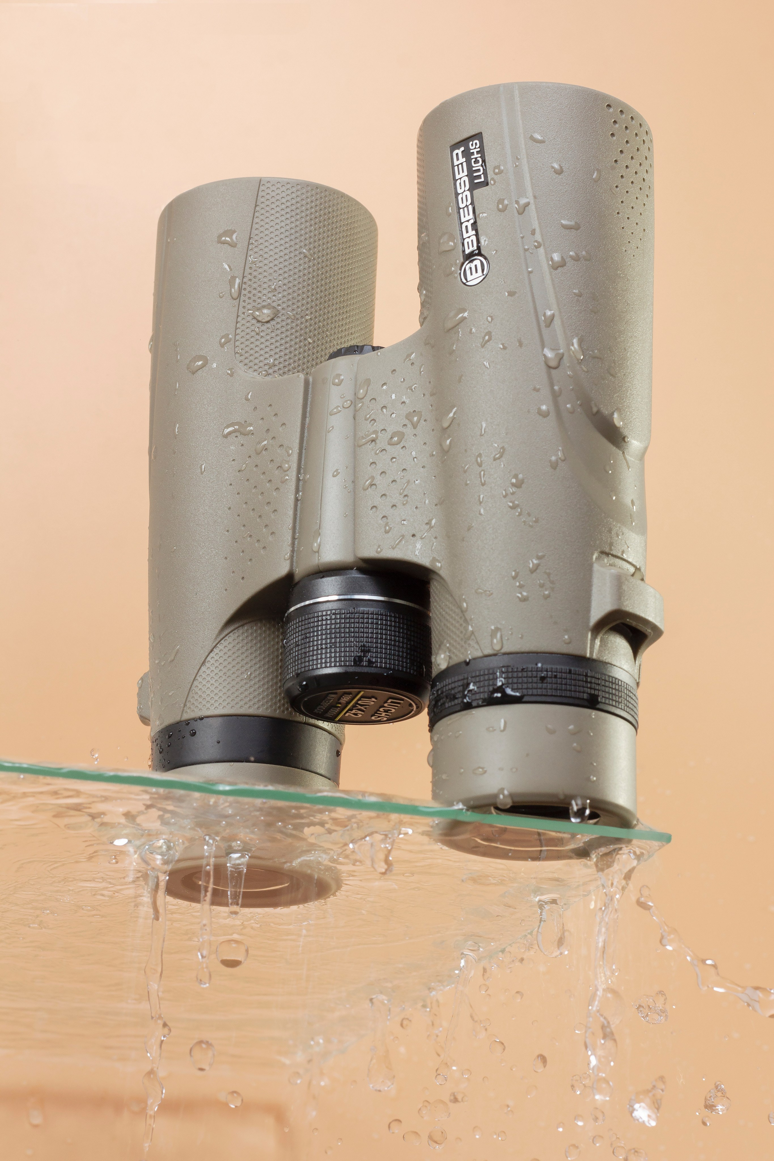 Предметная фотография оптических приборов и оружия. Предметный фотограф в Москве и Московской области