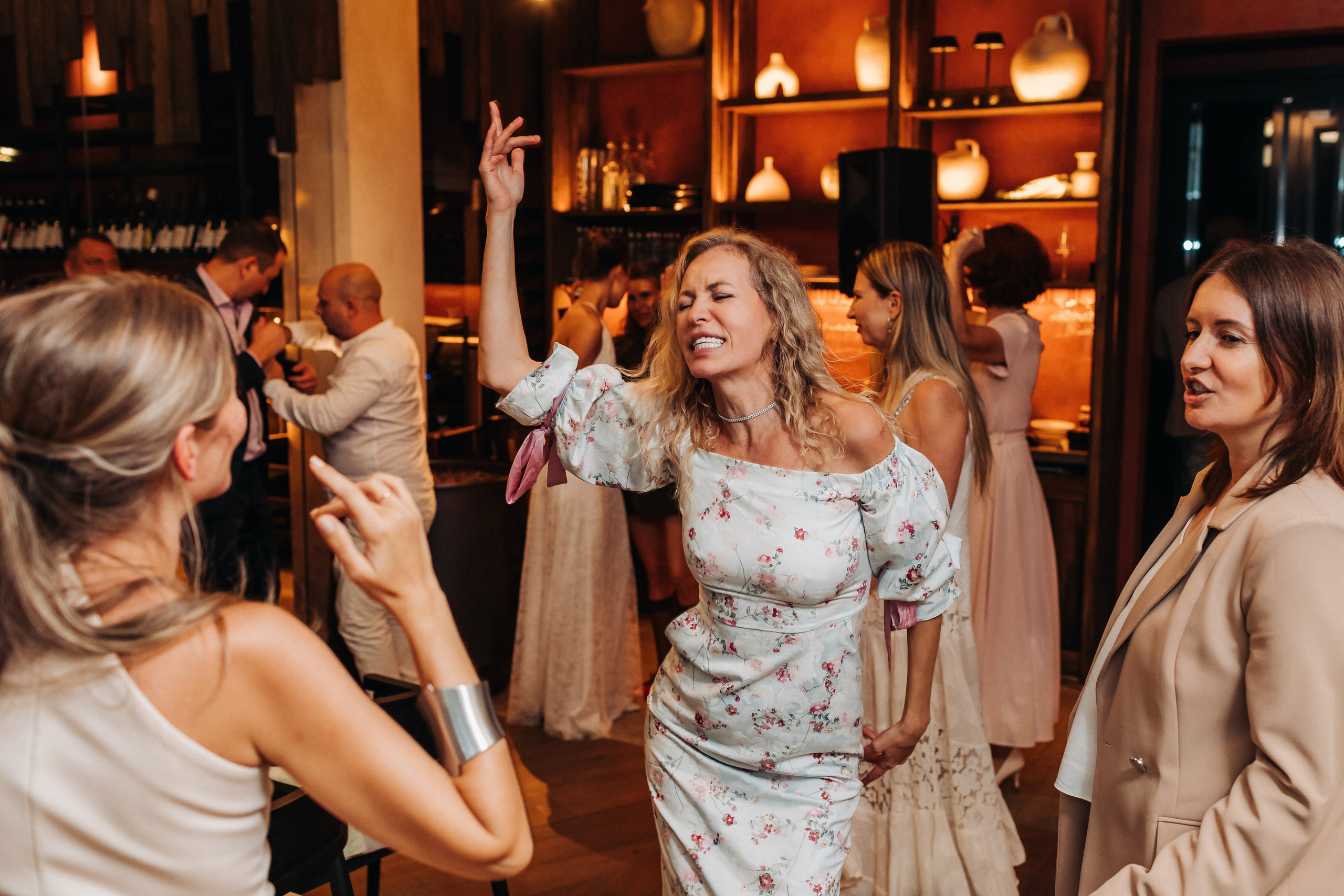 Кирилл и Олеся (Санкт-Петербург, Россия). Destination wedding photographer Peter Letu