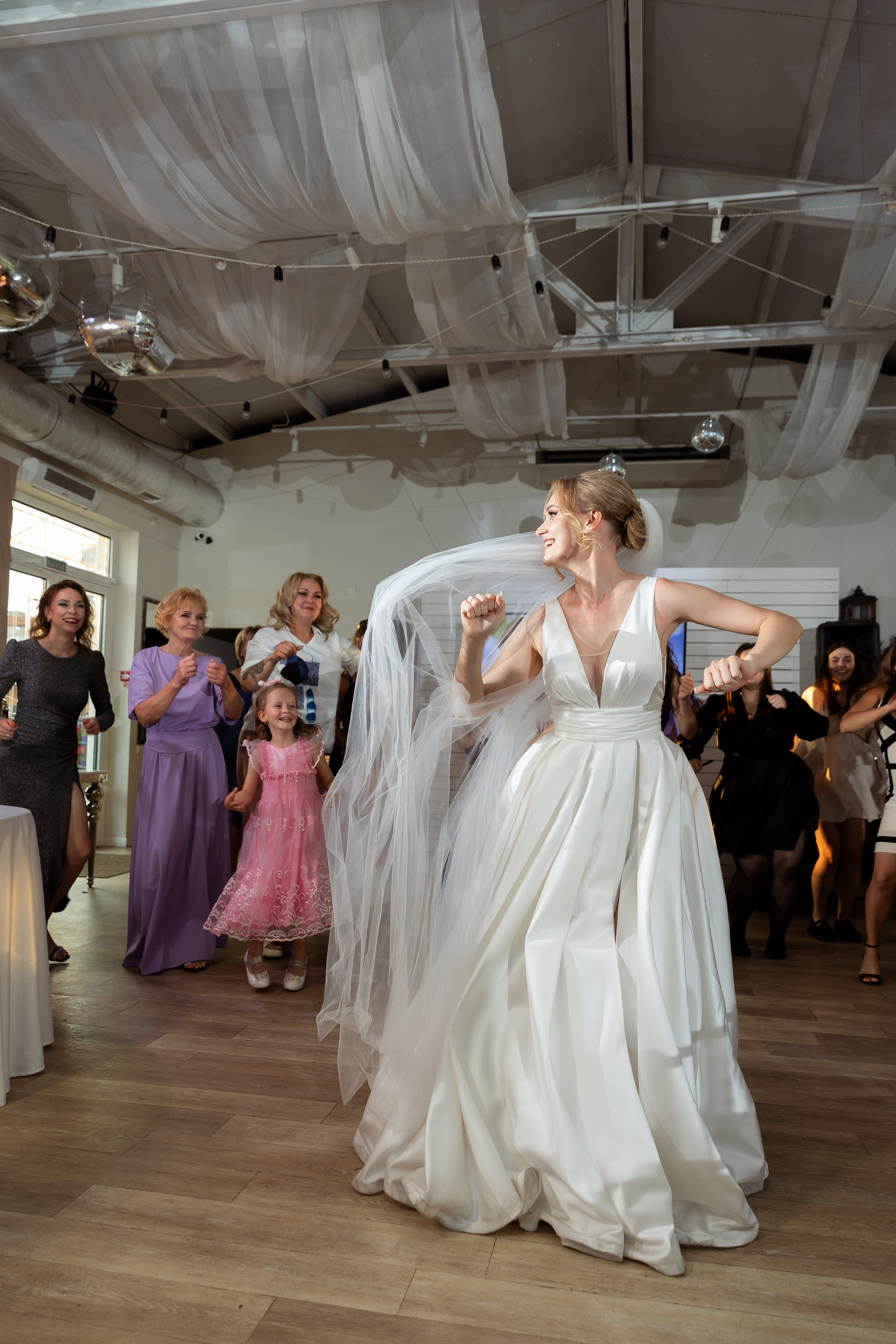 Екатерина и Николай. Свадебный и семейный фотограф Татьяна Ласкина в Великом Новгороде