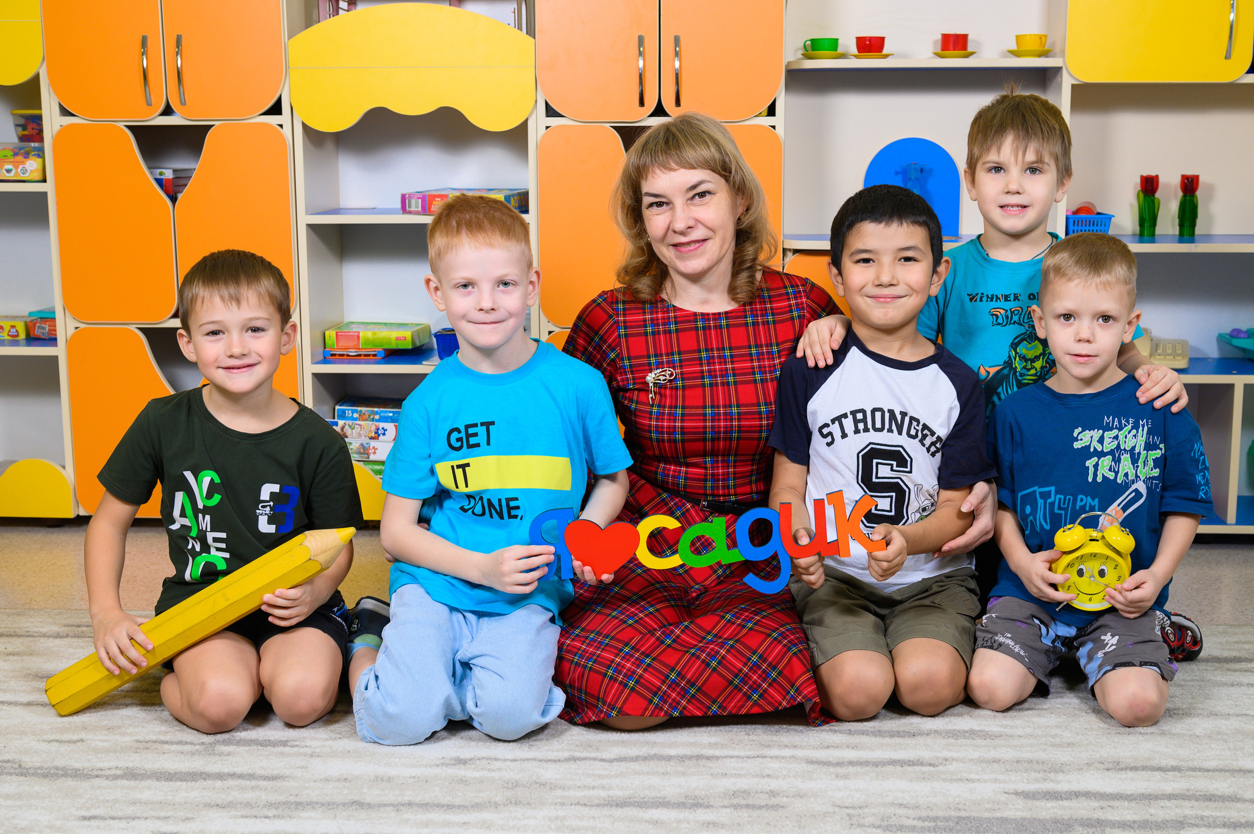 Фотосессия на выпускные альбомы для детского сада. Выпускные альбомы Искитим Бердск Новосибирск