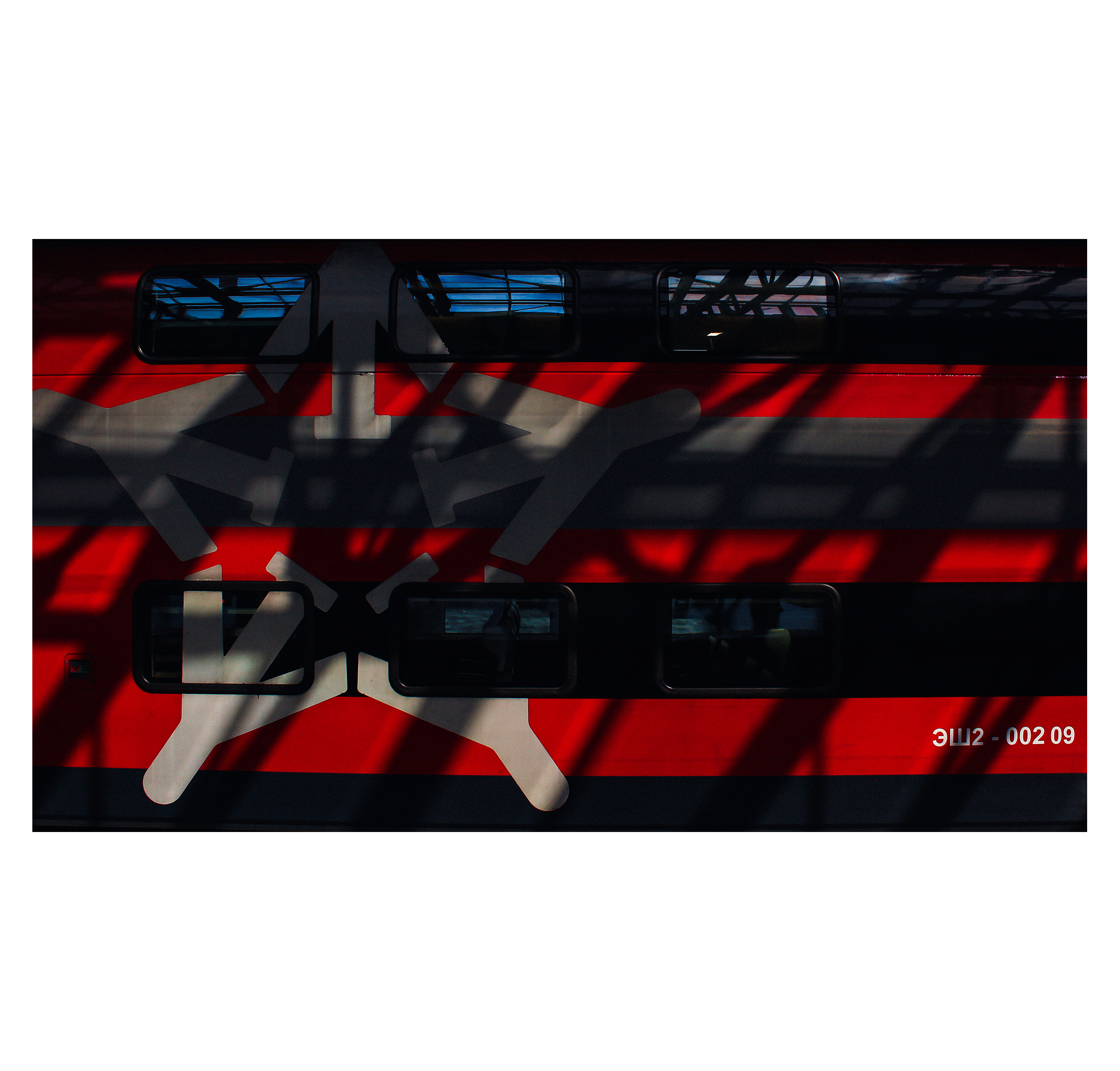 MOSCOW TAPE. Фотограф/дизайнер в Екатеринбурге Хитрый Дмитрий