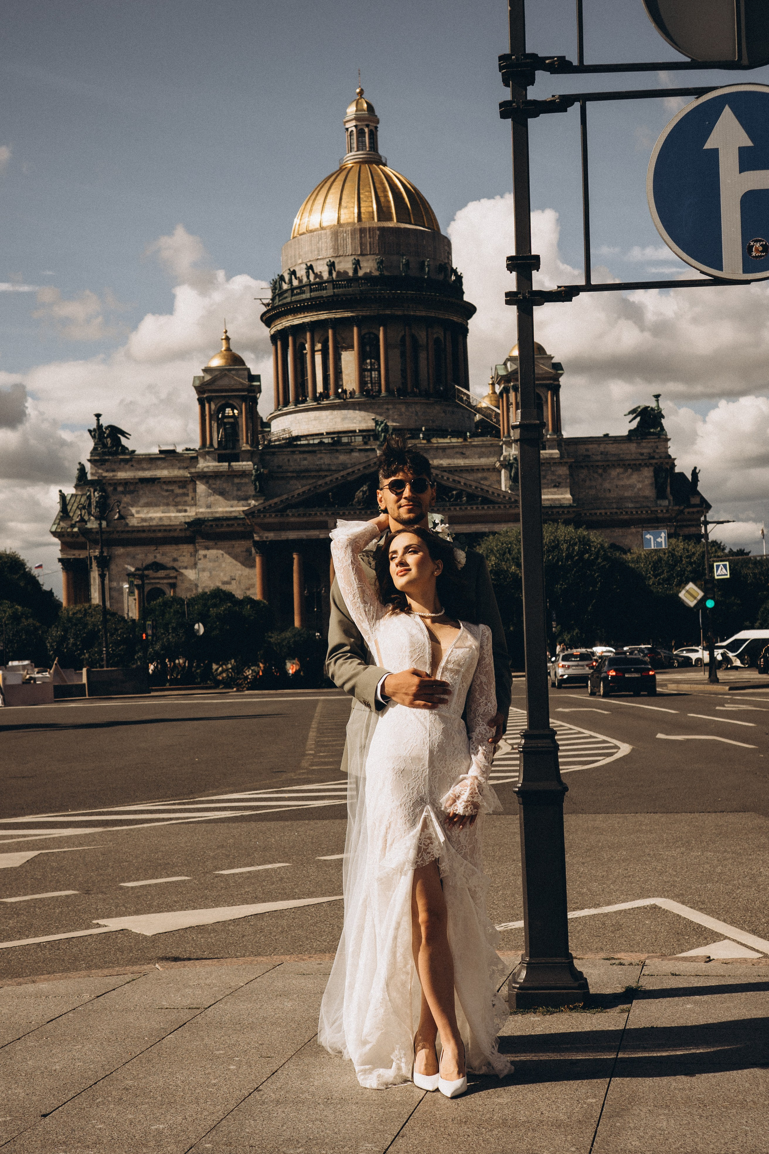 СВАДЕБНАЯ ПРОГУЛКА ВОЗЕ ИСАИКЕВСКОГО СОБОРА АСТОРИИ И ЗАКОНОДАЛЕТНОГО СОБРАНИЯ. Профессиональный фотограф, Санкт-Петербург — Виктория Богомолова