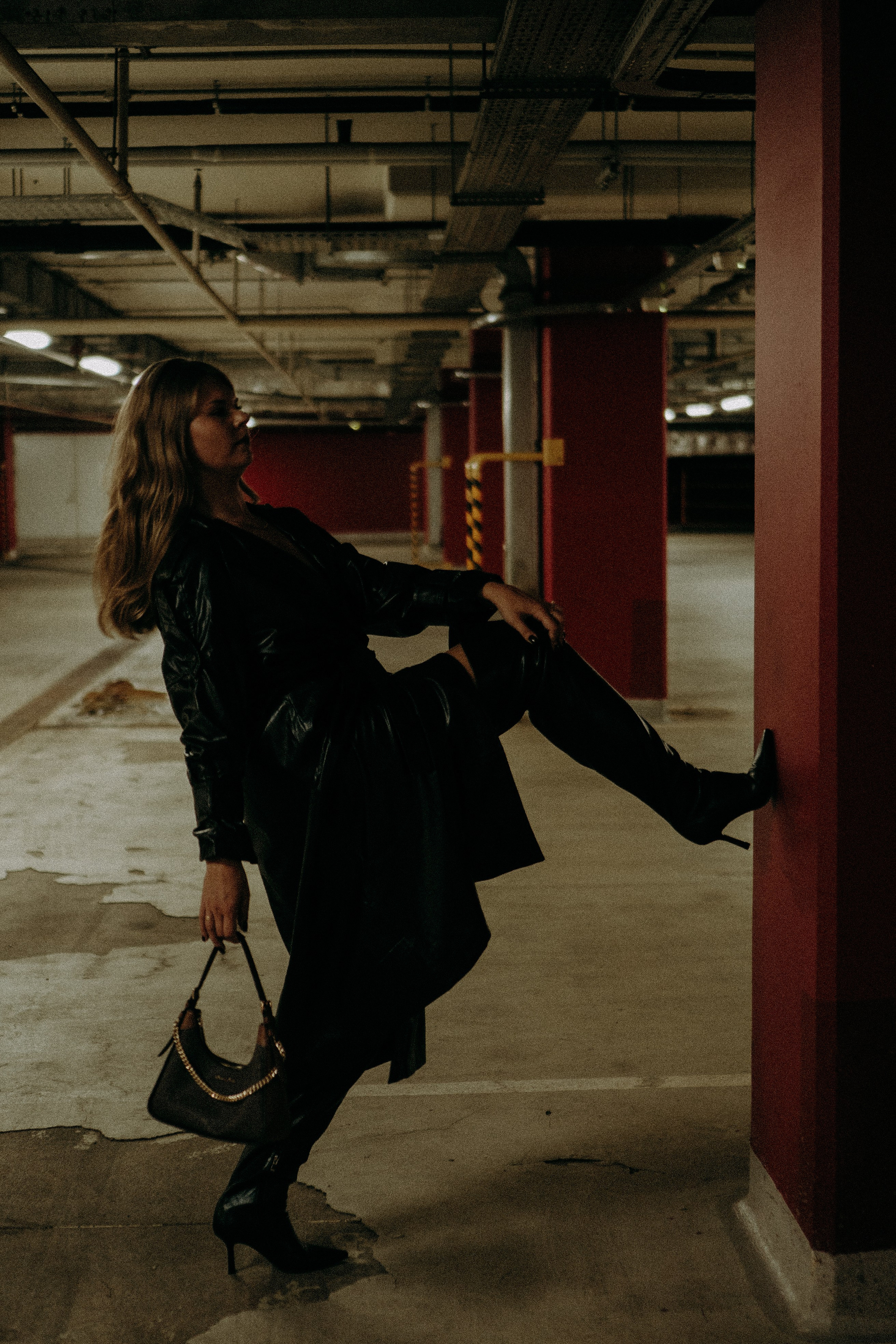 НА ПАРКОВКЕ. Профессиональный фотограф, Санкт-Петербург — Виктория Богомолова