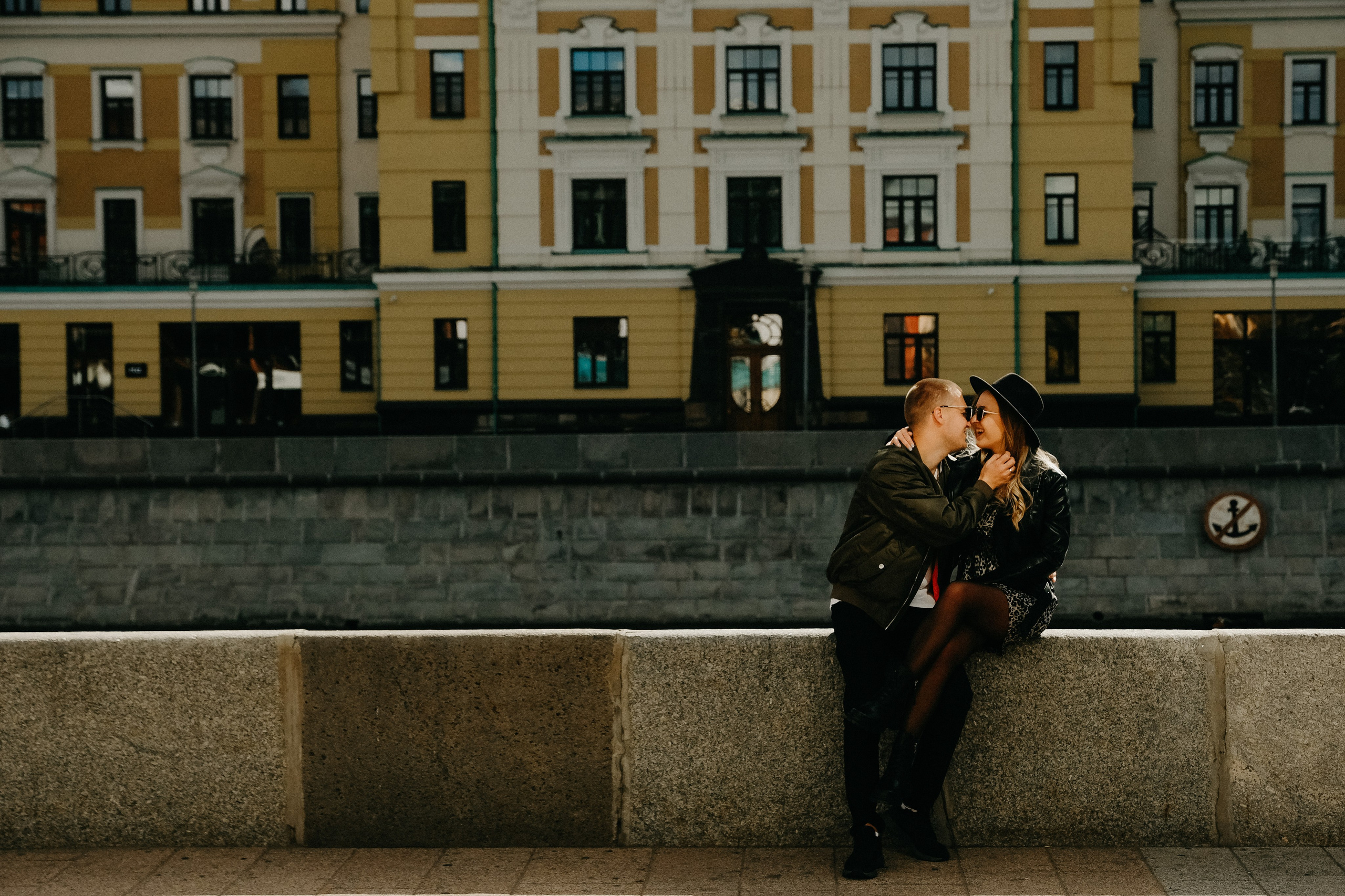 Солнце на Красном Октябре. Свадебный фотограф Александра Тюлякова