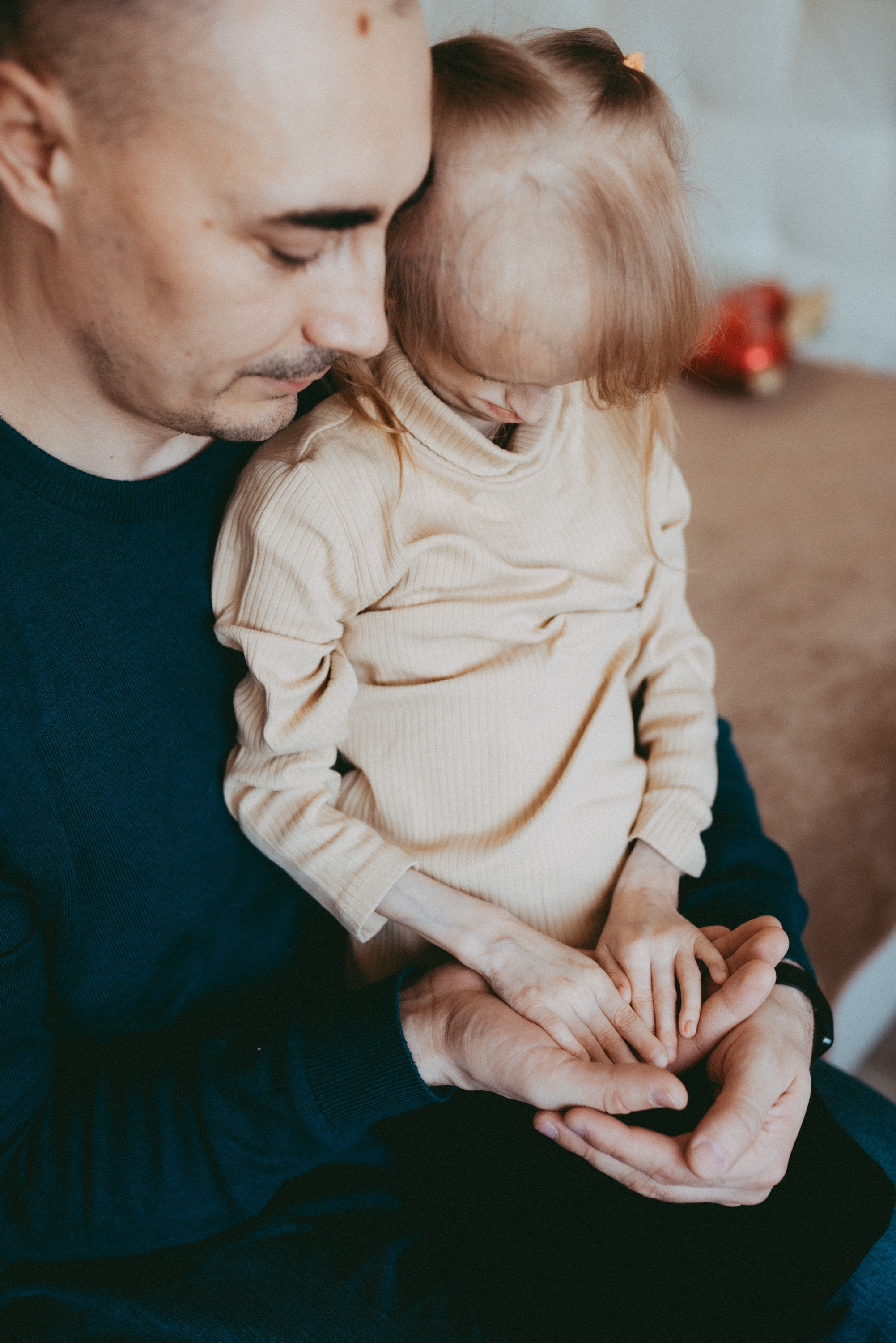 Необыкновенная девочка Маша с мамой Олей и папой Лешей. Семейный и детский фотограф в Новосибирске и Краснообске — Анна Ким