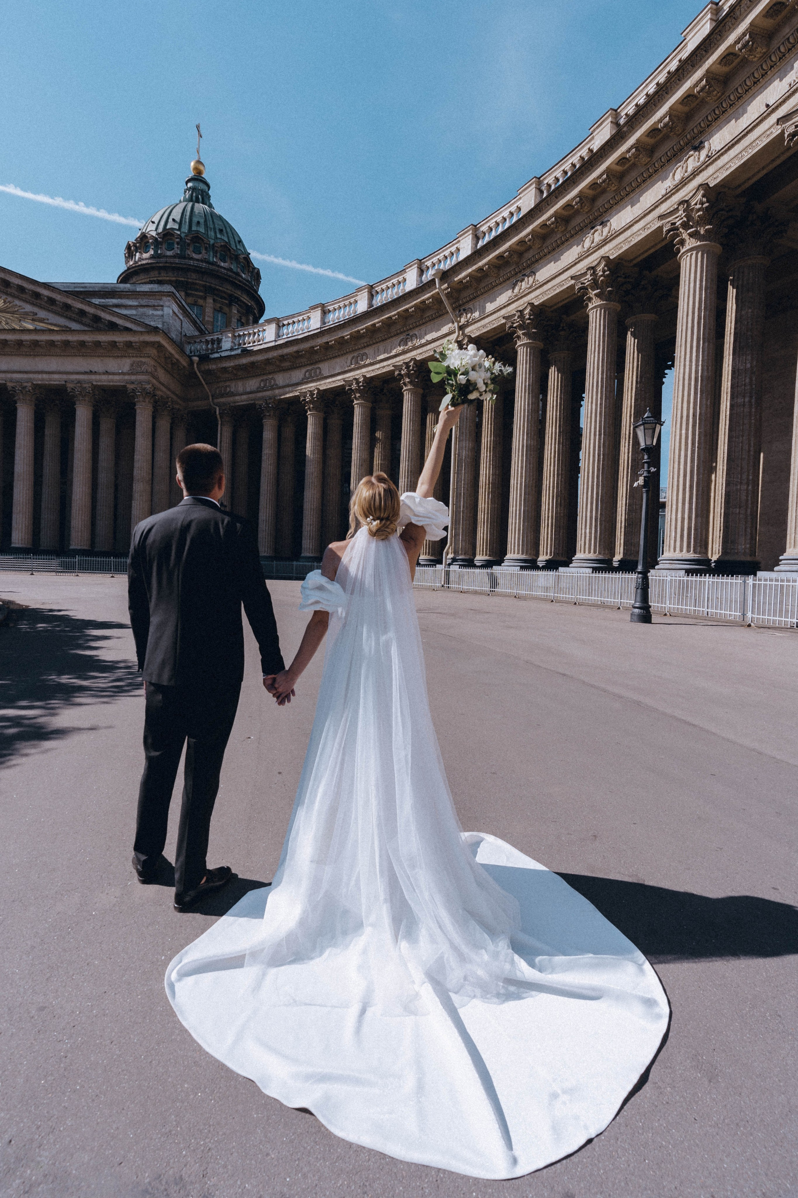 СВАДЕНБНАЯ СЬЕМКА НА КАТЕРЕ ПО КАНАЛАМ САНКТ-ПЕТЕРБУРГА И В АКВАТОРИИ НЕВЫ. Профессиональный фотограф, Санкт-Петербург — Виктория Богомолова