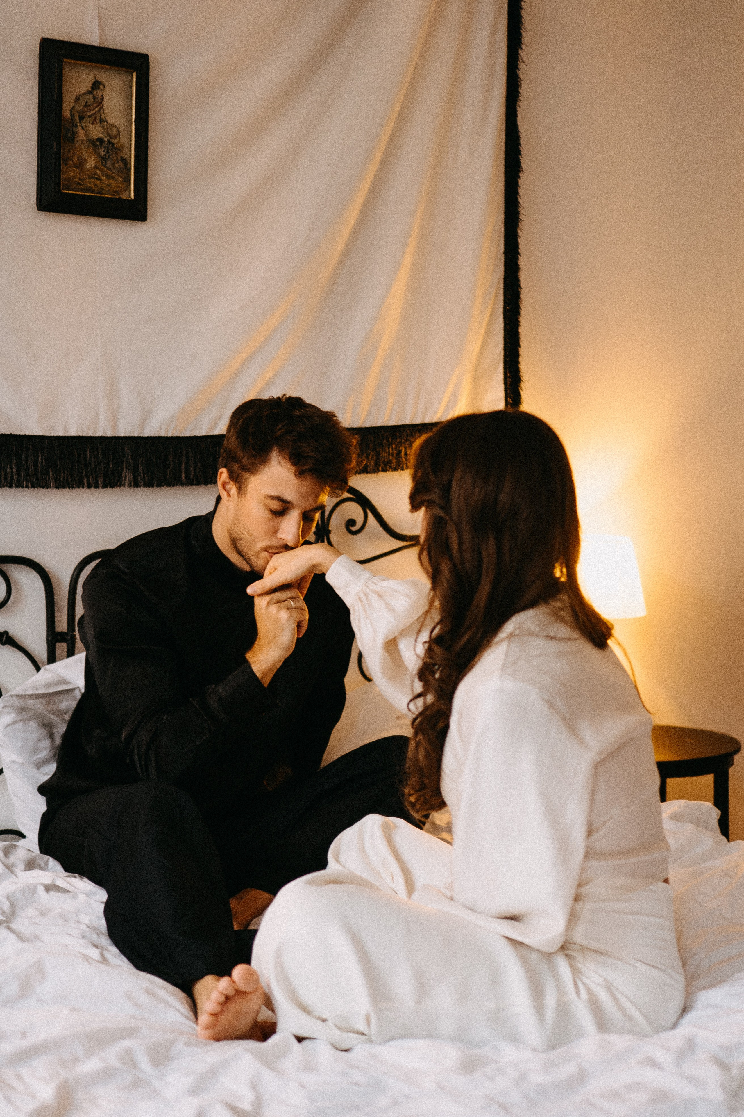 СБОРЫ ЖЕНИХА И НЕВЕСТЫ В УЮТНОЙ КВАРТИРЕ В ЦЕНТРЕ САНТК-ПЕТЕРБУРГА. Профессиональный фотограф, Санкт-Петербург — Виктория Богомолова