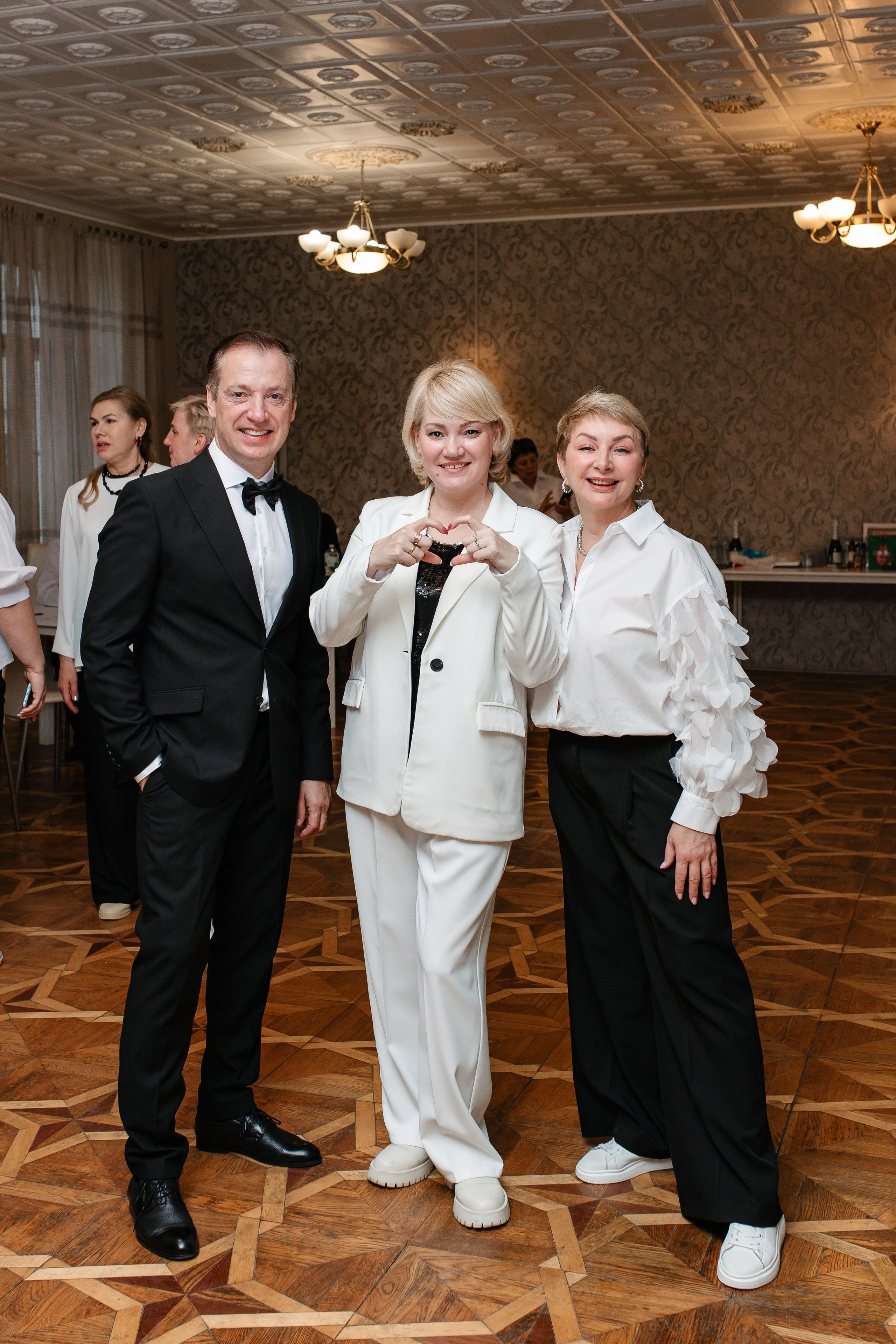 Мастер-класс для банкетных ведущих. Октябрь 2024. Фотограф Пермь. Свадьбы. Семья и дети, школа, д. сад. Фотокниги