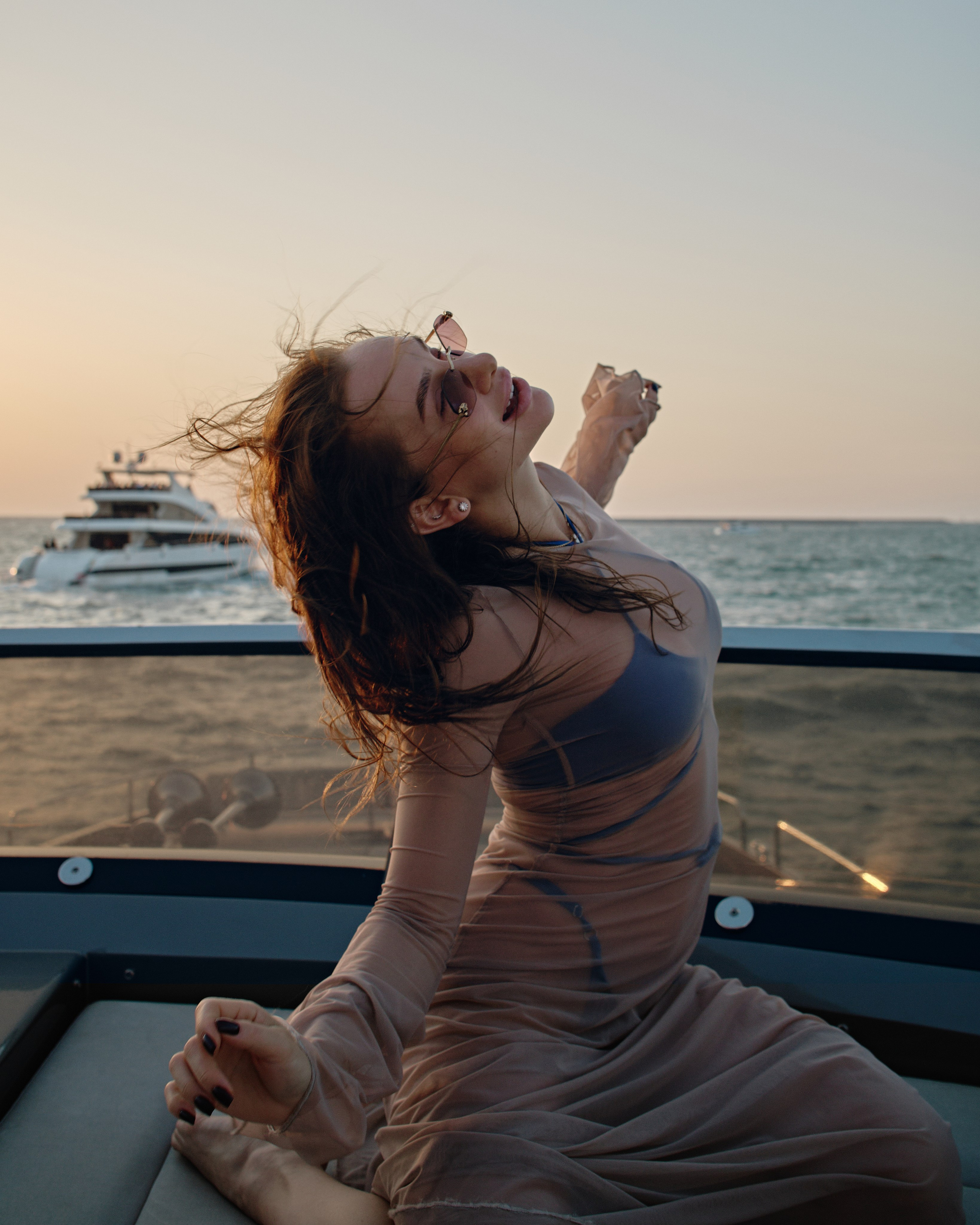 PAVEL DEREVYANKO. NOIZOMAX Художественный фотограф в Дубай