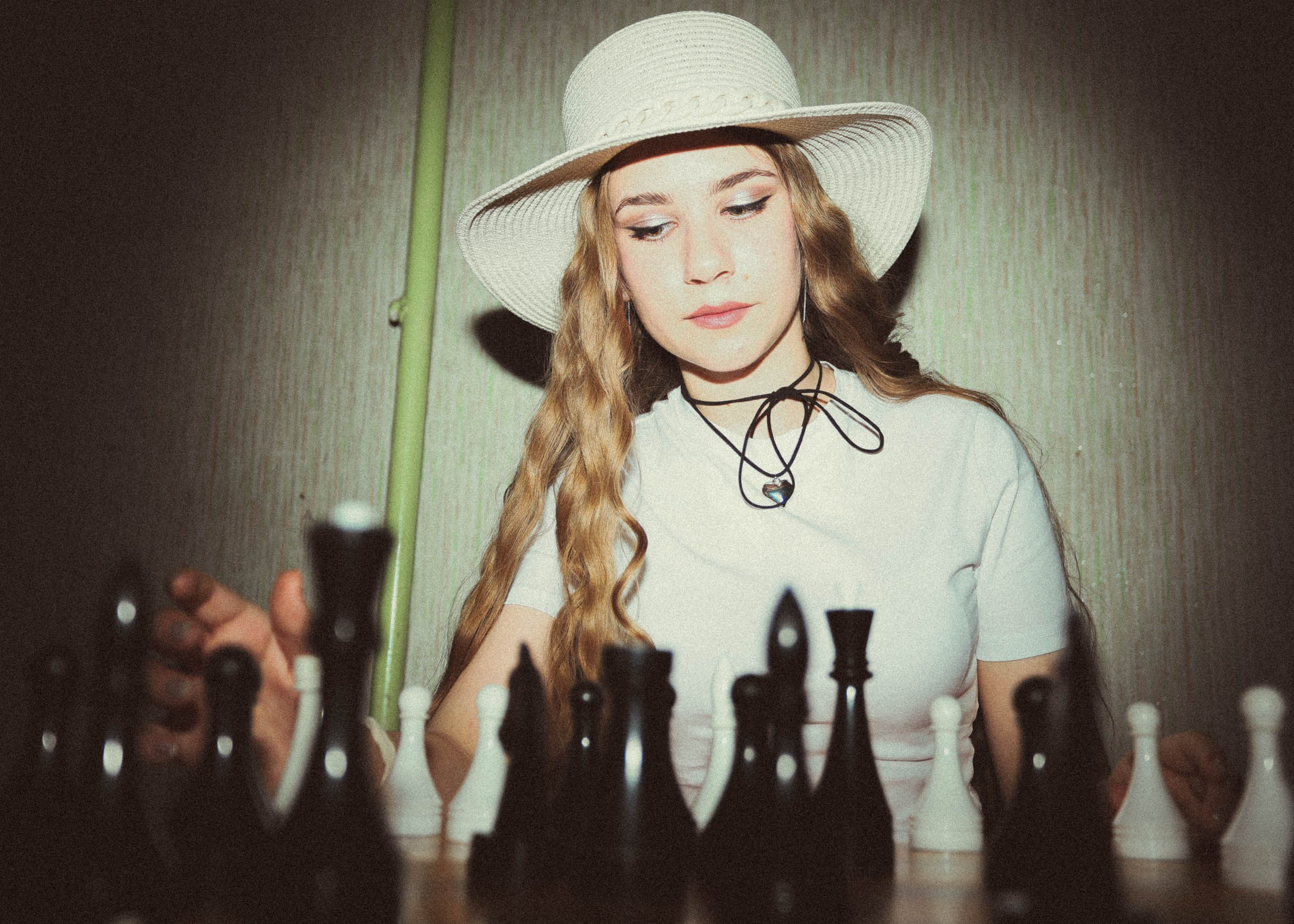 Две девицы. Фотомастерская Андрея Закоморного