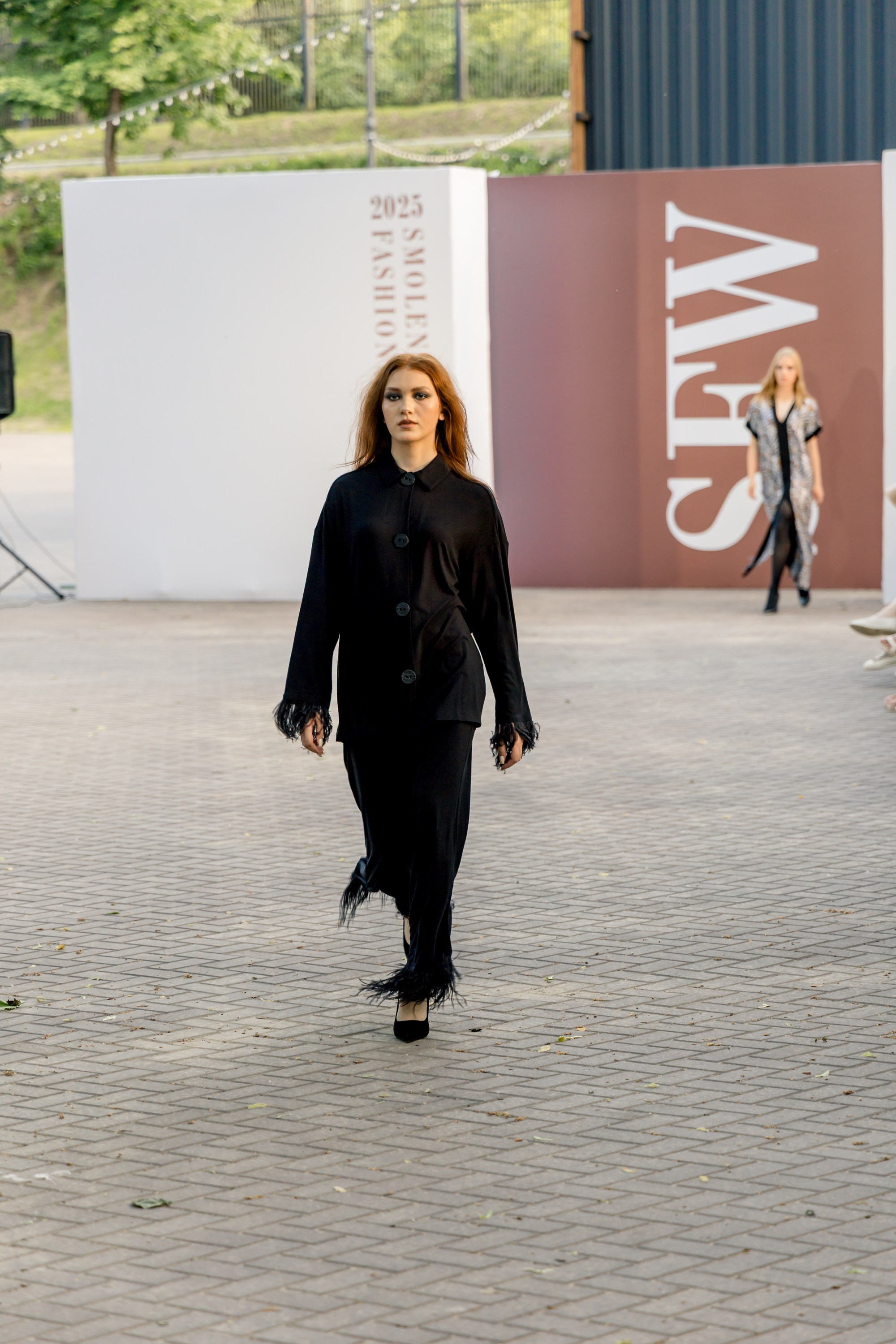 Smolensk Fashion Week 2025_показы_ДЕНЬ 1_ВЕЧЕРНИЙ ПОКАЗ_19:00. Главная