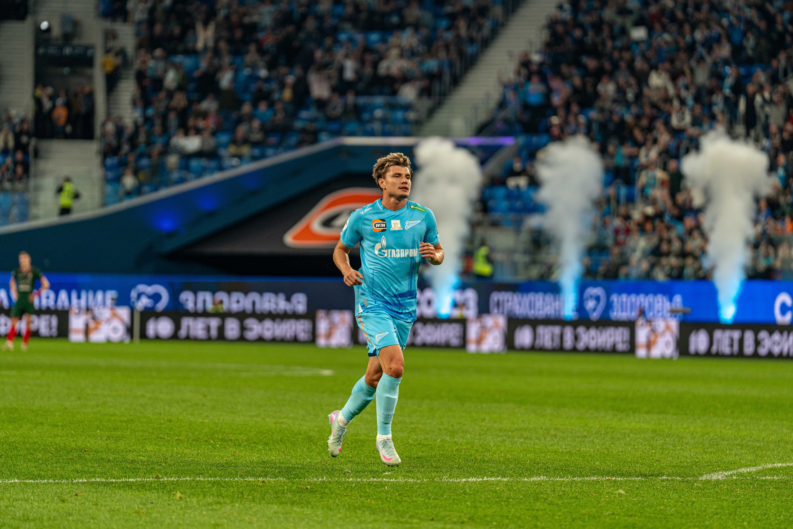 Зенит — Локомотив: фотогалерея 14-го тура РПЛ на Газпром Арене | Антон Гауф. Спортивный фотограф в Санкт-Петербурге | Антон Гауф