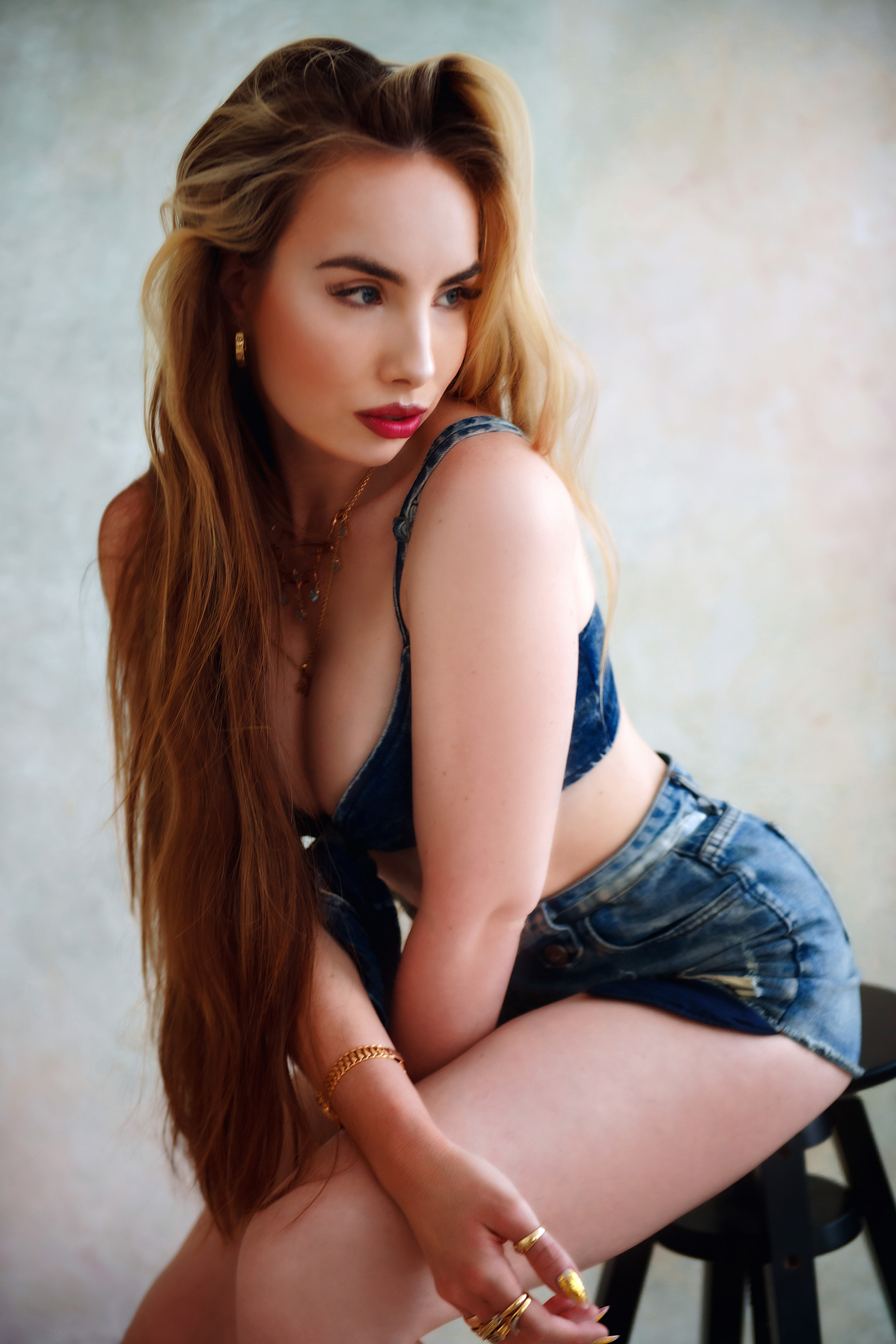 Фотосессия студийная для Валентины. Фотограф Андрей Чеботок (Белгород, Курск, Воронеж, Старый Оскол)