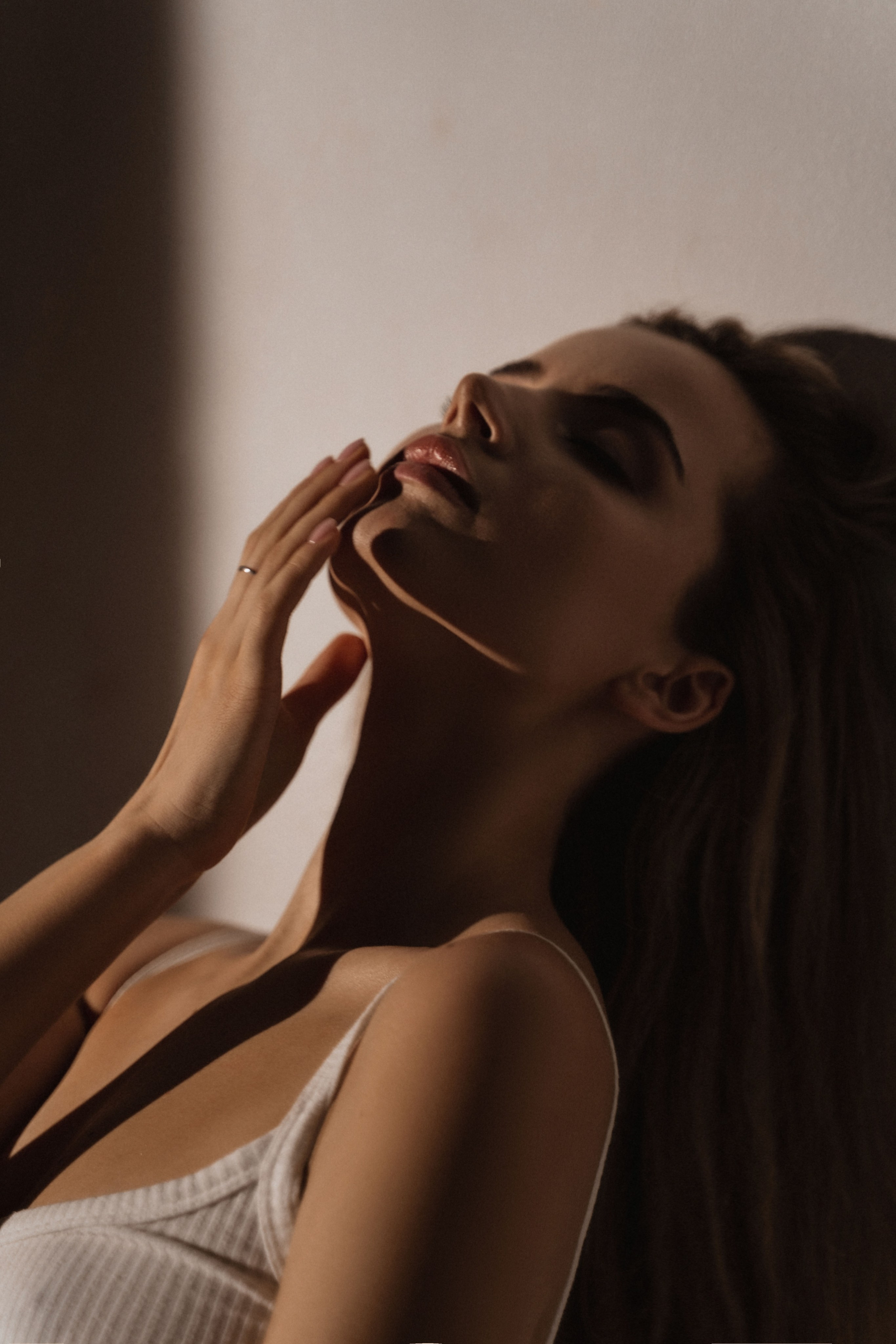 Фотосъемка для Анастасии с разными источниками света. Свадебный и портретный фотограф Клипа Максим