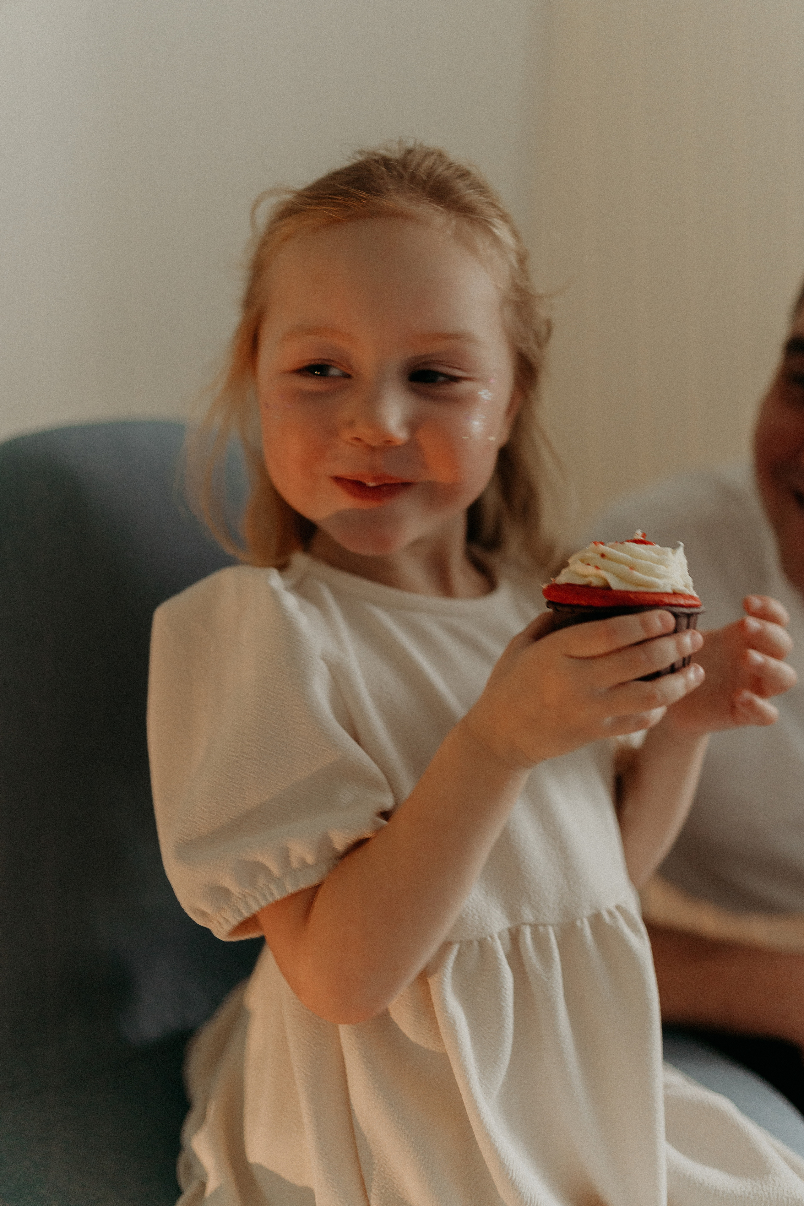 Ассель 4 годика. Семейный и домашний фотограф в Уфе Ирина Гарасюта