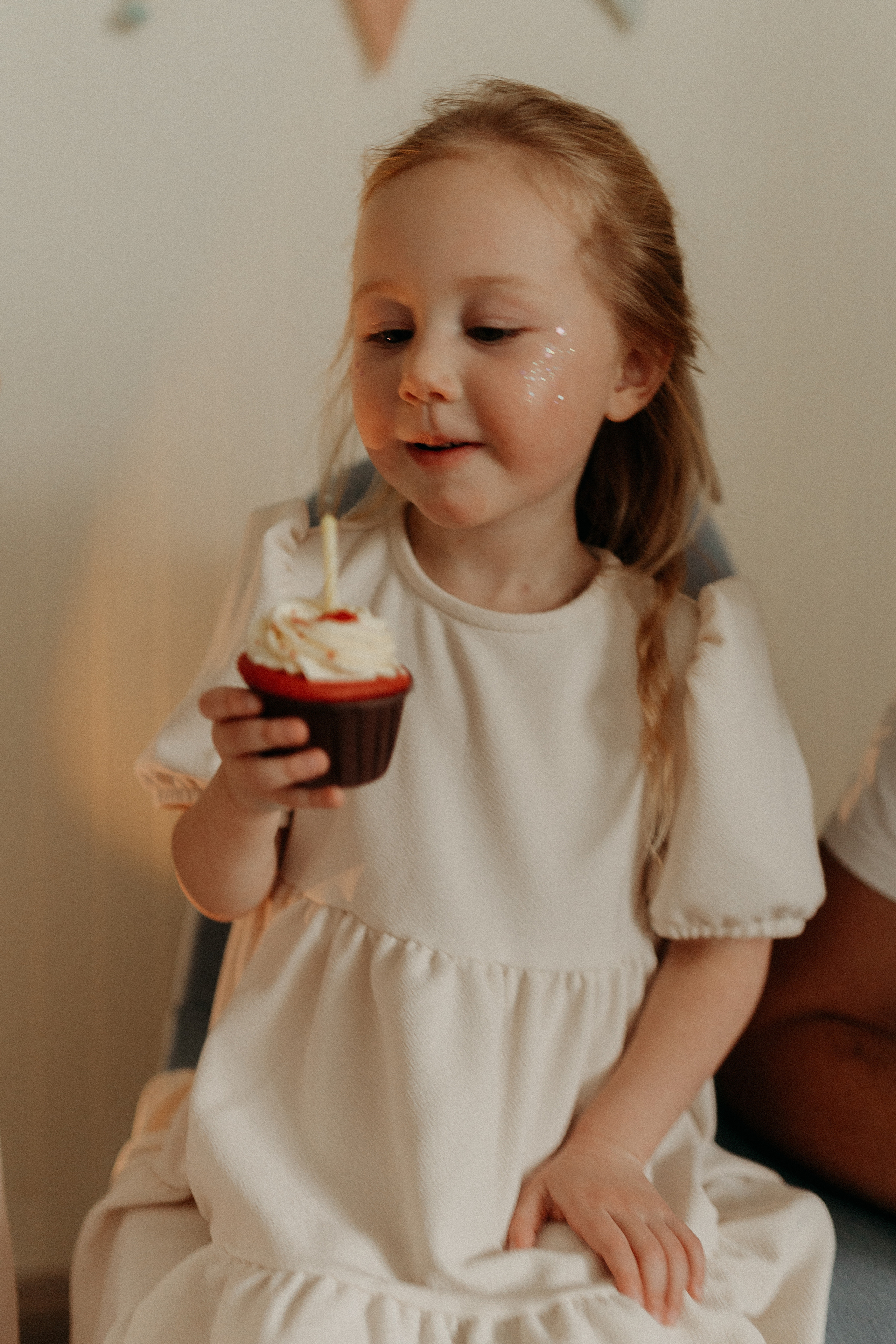 Ассель 4 годика. Семейный и домашний фотограф в Уфе Ирина Гарасюта