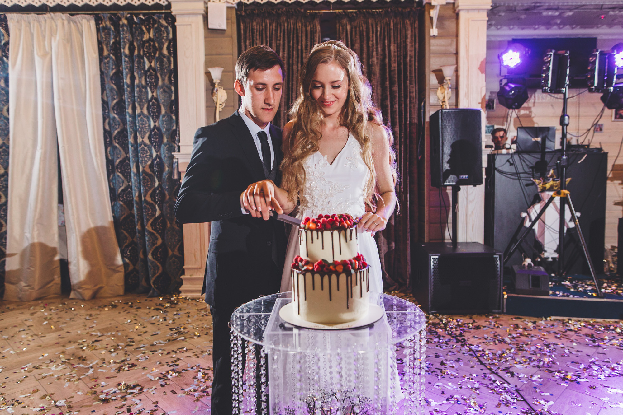 Քաղցր հարսանիքի օր. Հարսանեկան լուսանկարչություն Հայաստանում Ադամյանների ընտանիքի կողմից