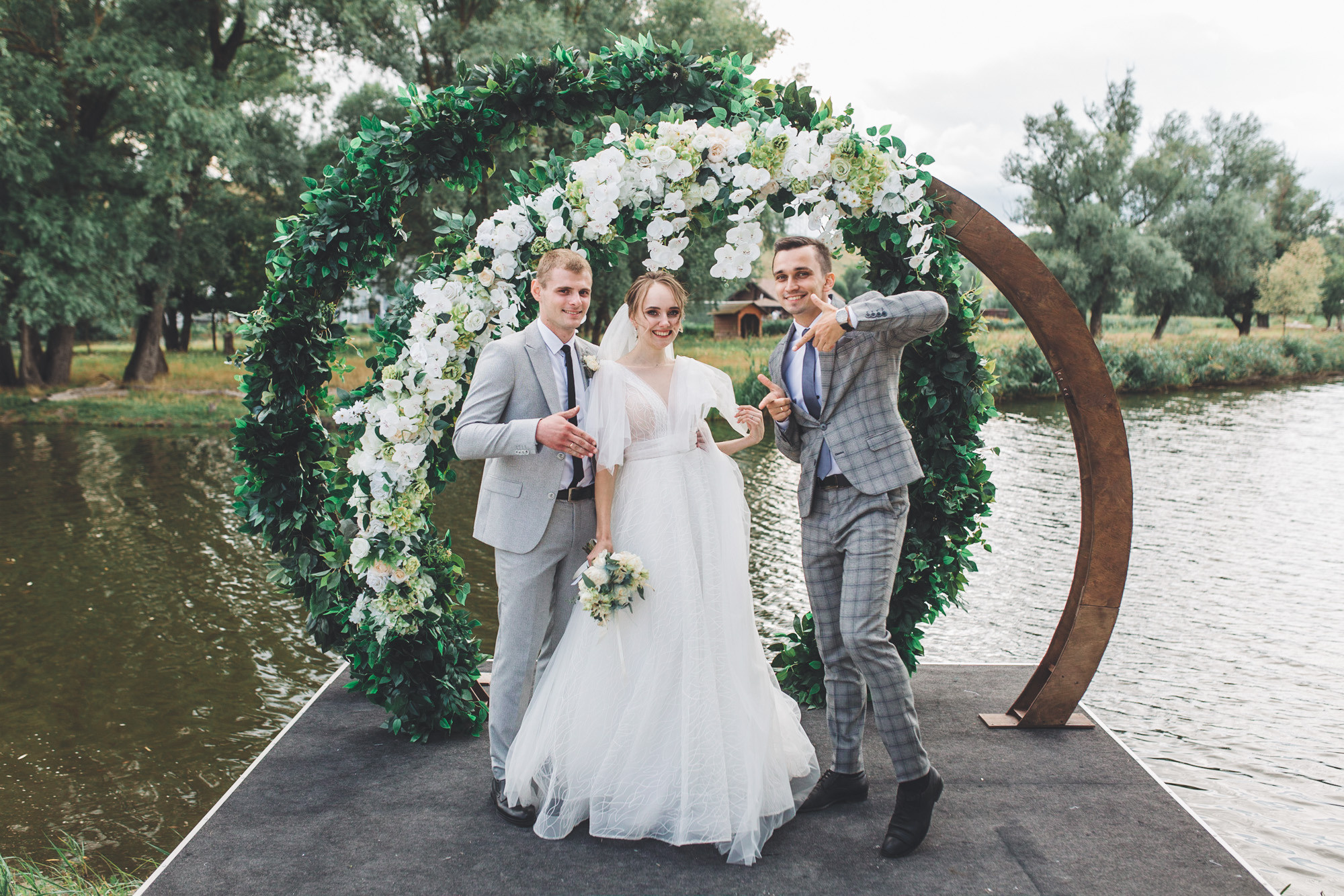 Քսենիա և Սաշա. Հարսանեկան լուսանկարչություն Հայաստանում Ադամյանների ընտանիքի կողմից