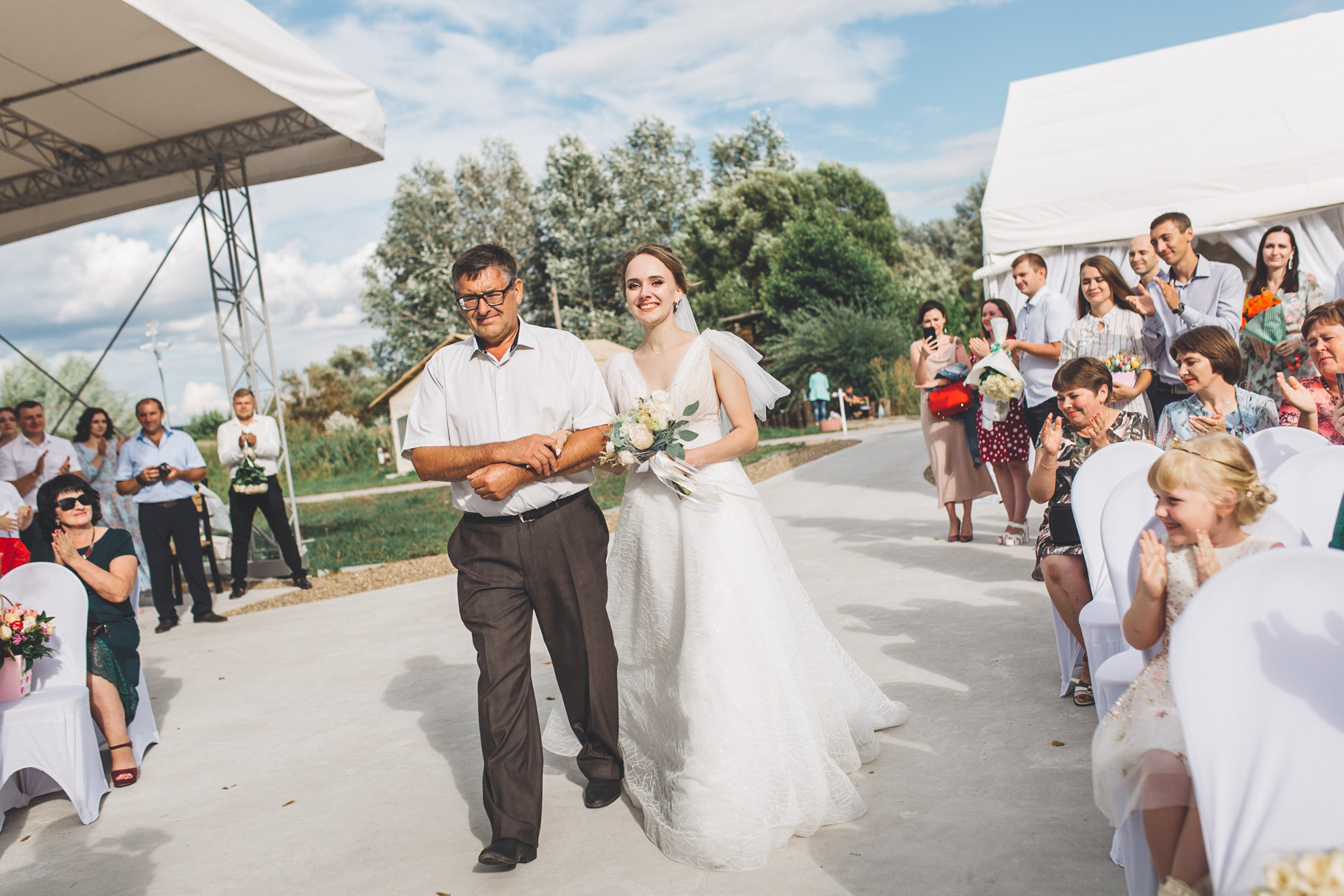 Քսենիա և Սաշա. Հարսանեկան լուսանկարչություն Հայաստանում Ադամյանների ընտանիքի կողմից