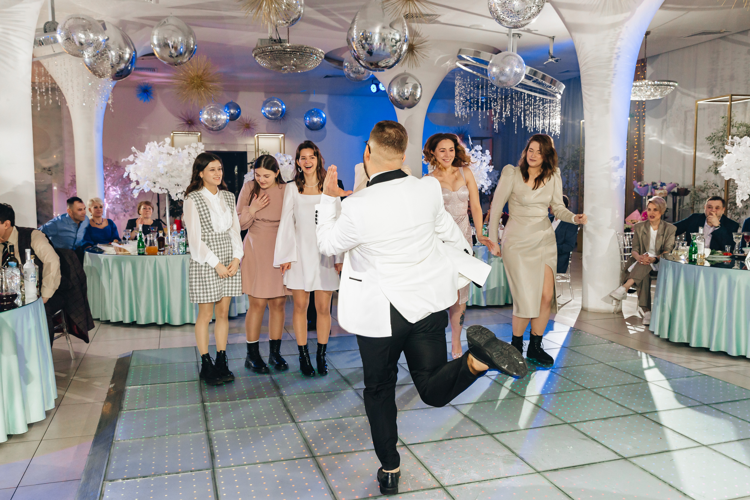 Денис и Анна. Свадебный фотограф и видеограф — Сергей и Дарья