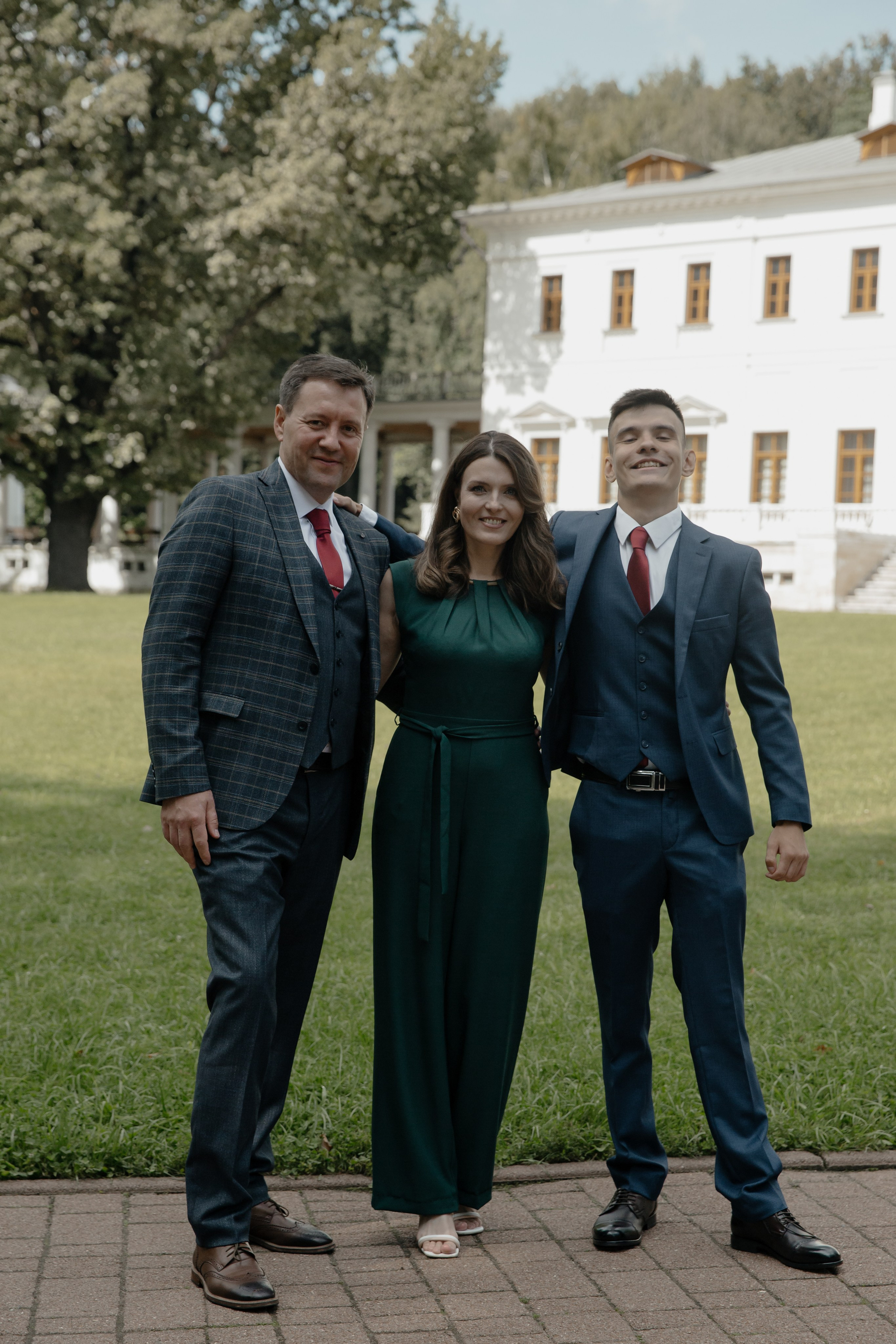 25.08.2024. RETOUCH-HOUSE