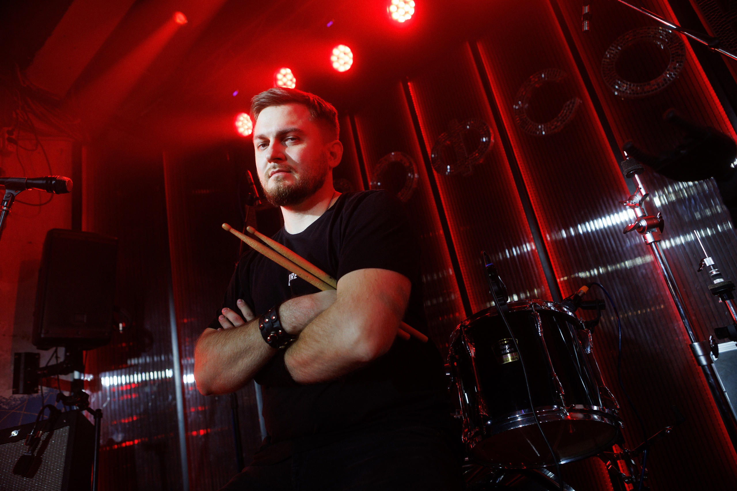 Elleth at the Profsouze Bar. Commercial photographer | Anton Ermakov