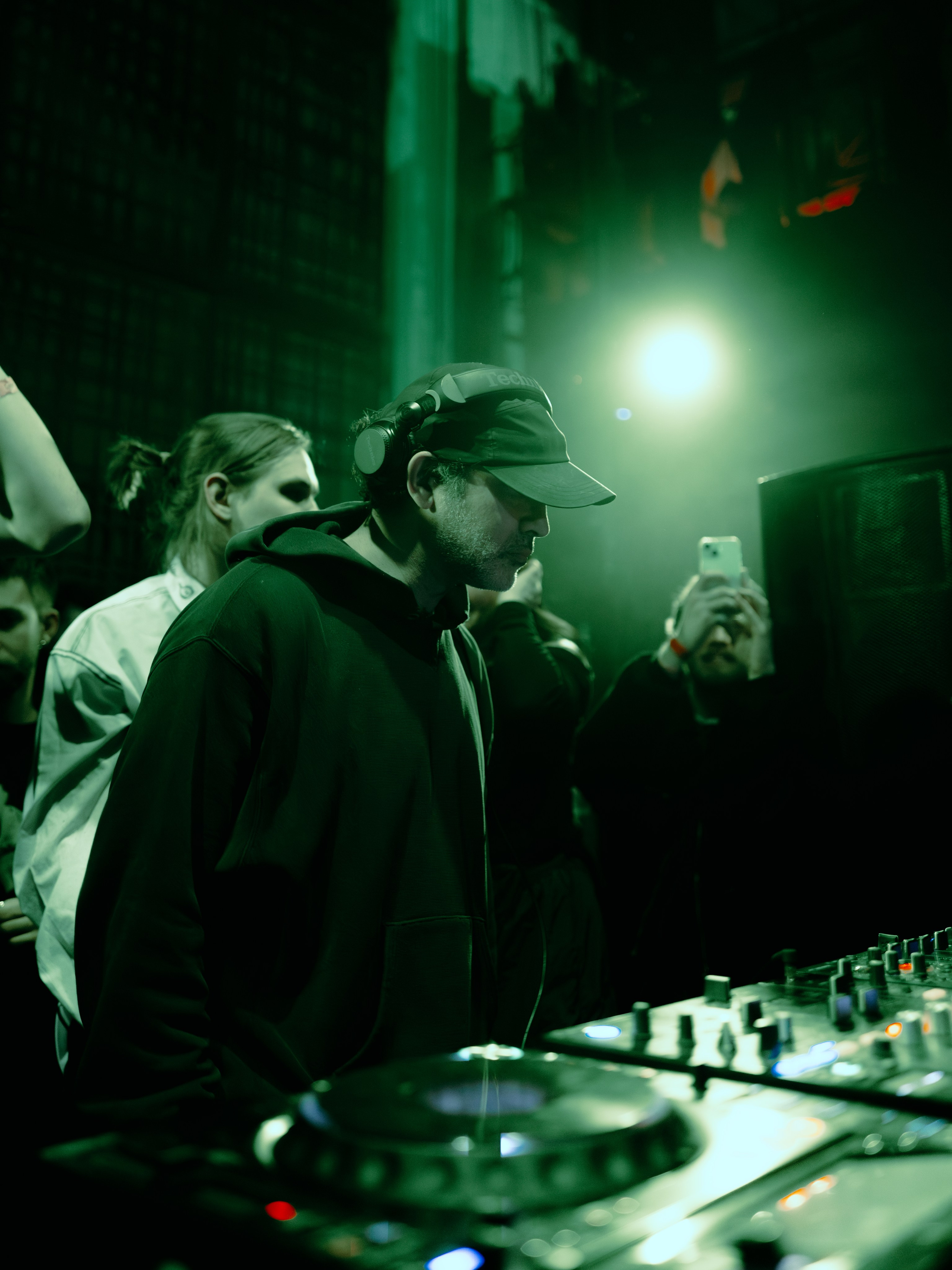 SICK YEARS, ARMA ╳ SILA SVETA. @tomrus: Рустам Шагиморданов — фотограф