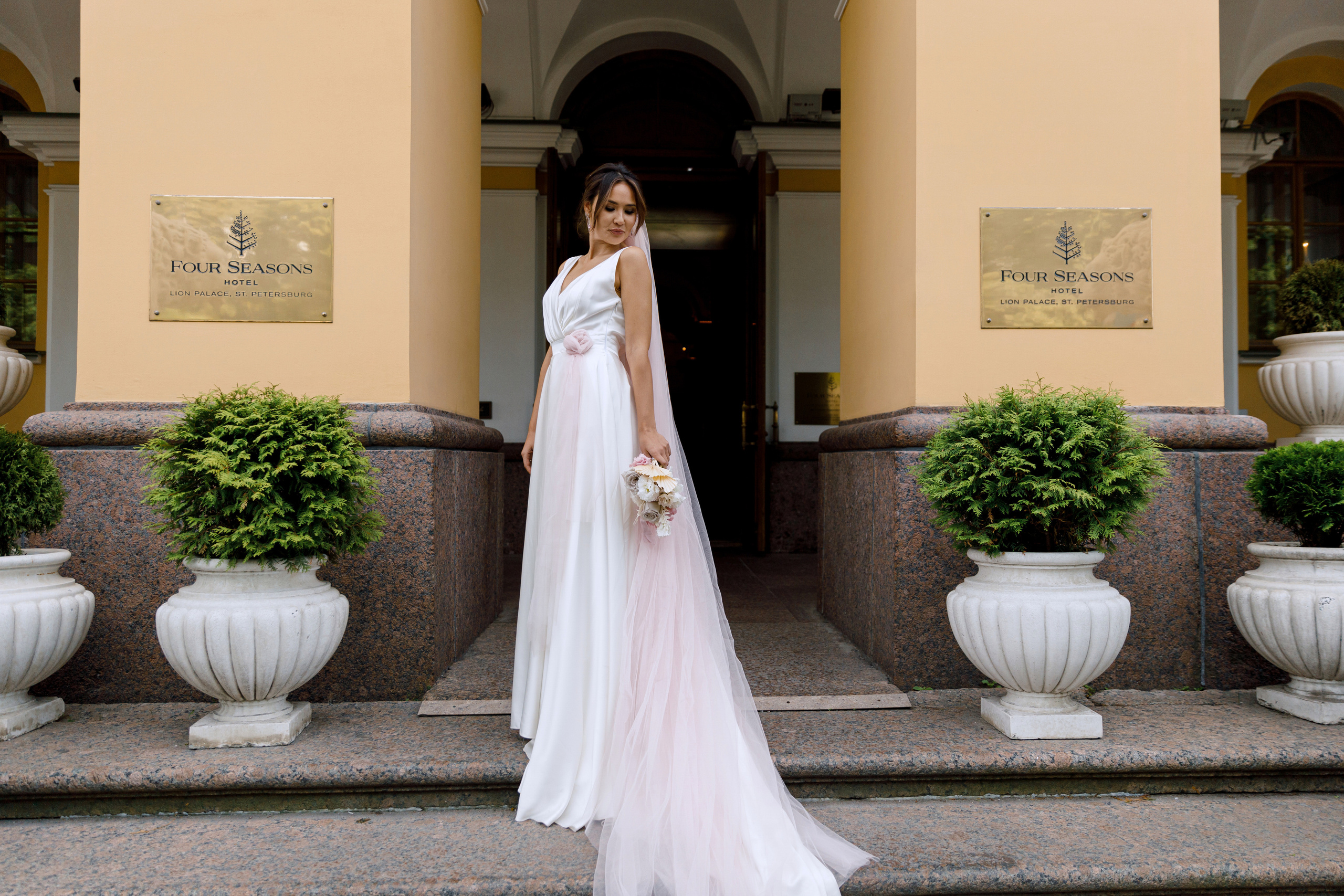 Sergey & Ramina — Saint-Petersburg. Richard and Irene - Destination wedding photographer