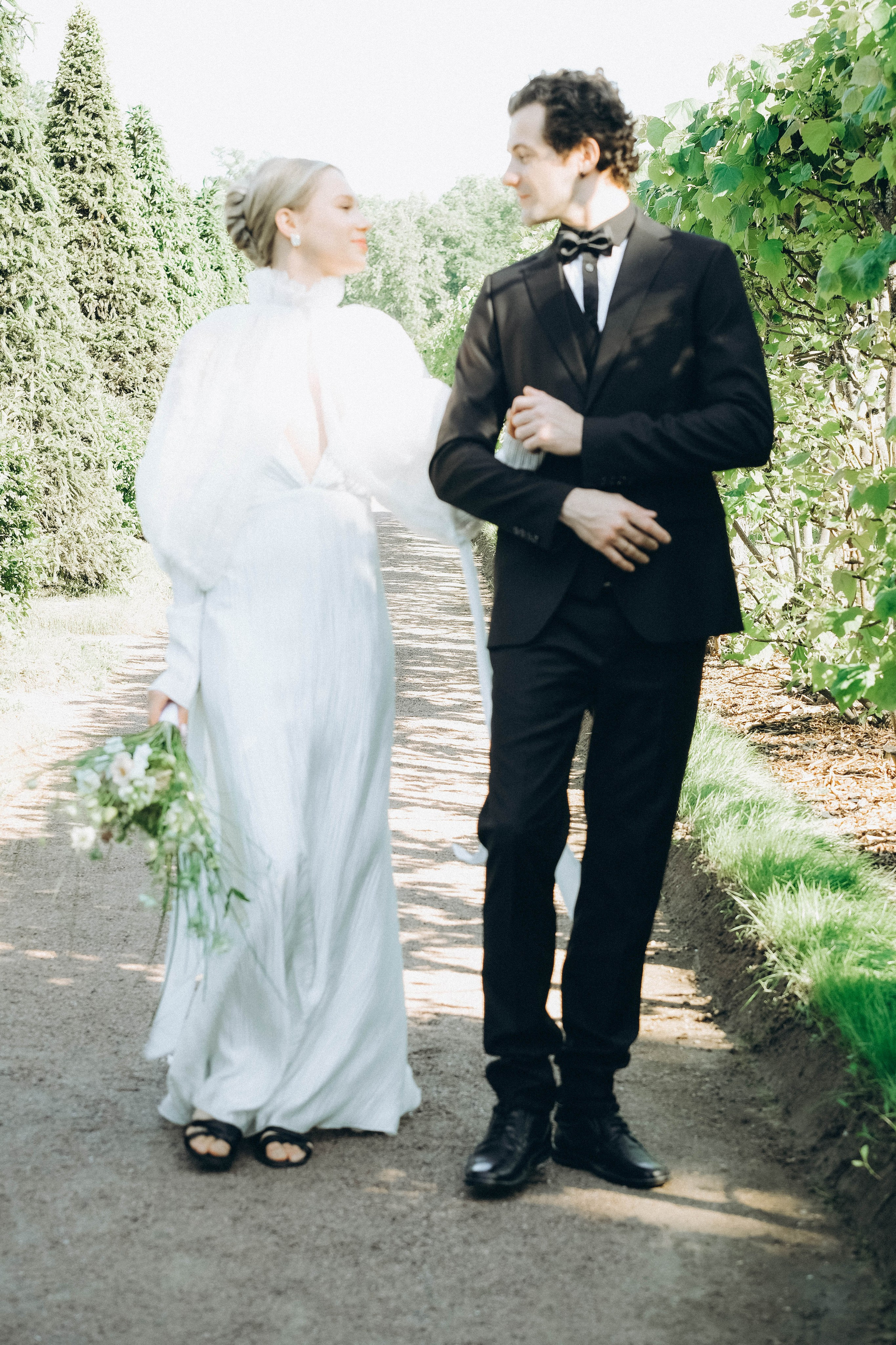 СВАДЕБНАЯ СЬЕМКА В ПАРКЕ ОРАНИЕНБАУМ. Профессиональный фотограф, Санкт-Петербург — Виктория Богомолова