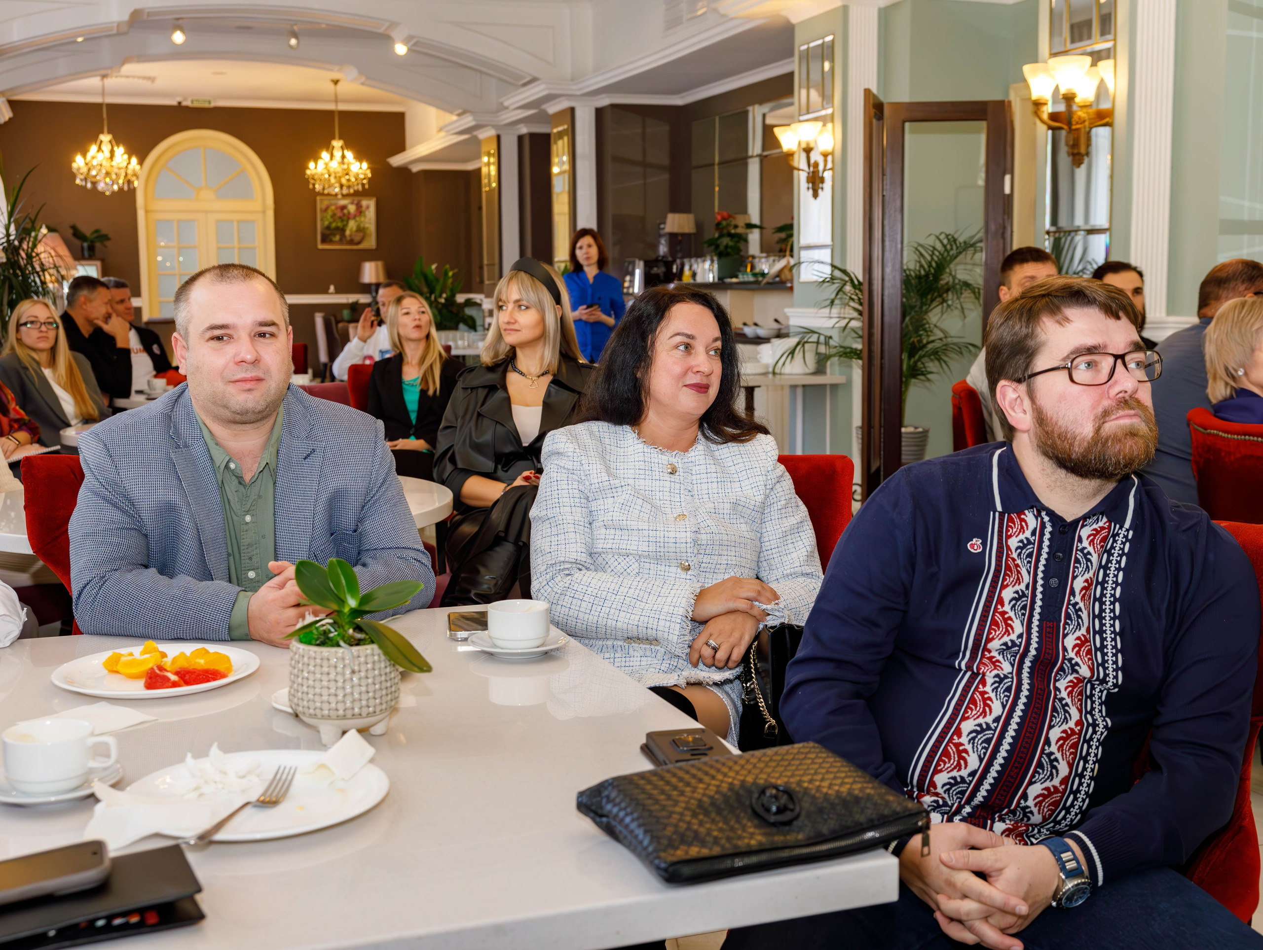 Бизнес завтрак клуб «Эквиум». Фотограф Булдакова Екатерина