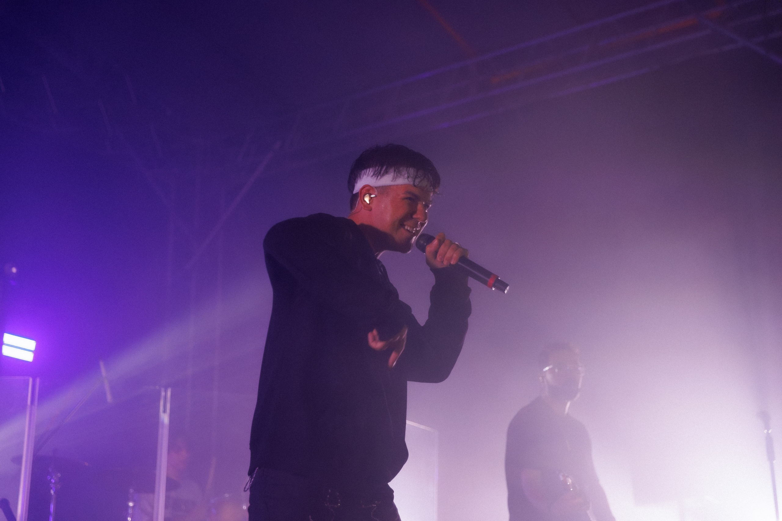 Фотоотчёт и репортаж с концерта группы GAYAZOV$ BROTHER$. Красильников Евгений — профессиональный фотограф в Ростове-на-Дону