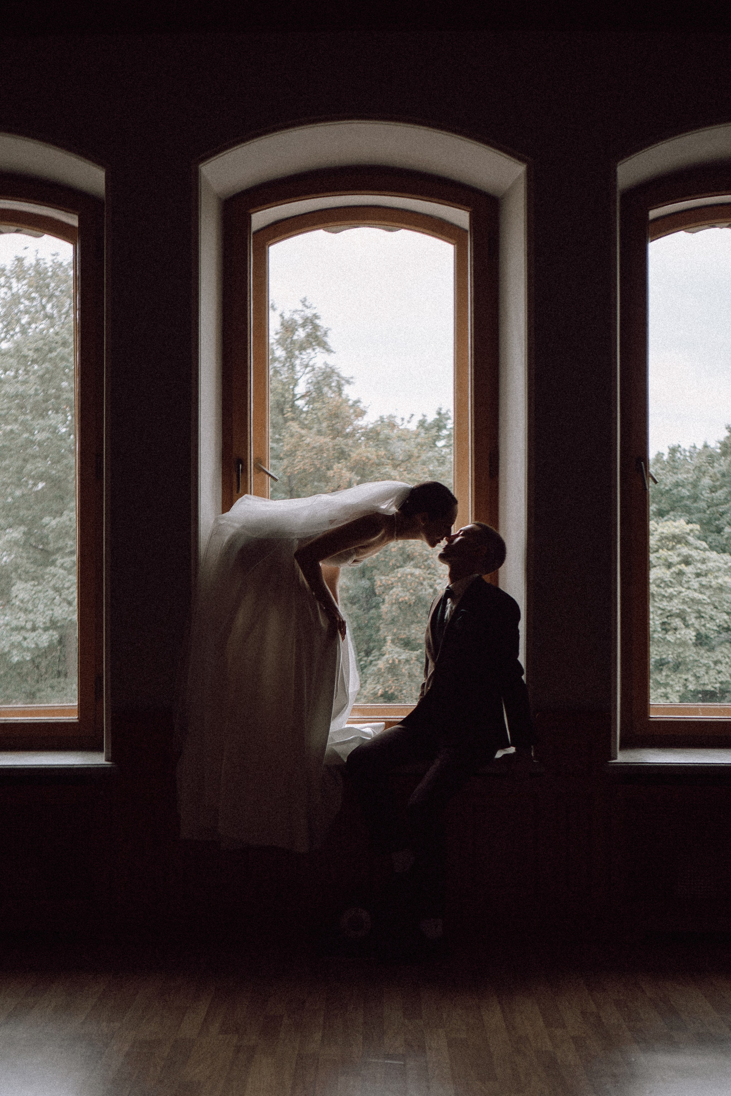 СВАДЕБНАЯ ПРОГУЛКА В САНТК-ПЕТЕРБУРГЕ (ИСАКИЕВСКИЙ СОБОР, ЗИМНЯЯ КАНАВКА, ЭРМИТАЖ И БОЛЬШАЯ МОРСКАЯ УЛИЦА). Профессиональный фотограф, Санкт-Петербург — Виктория Богомолова