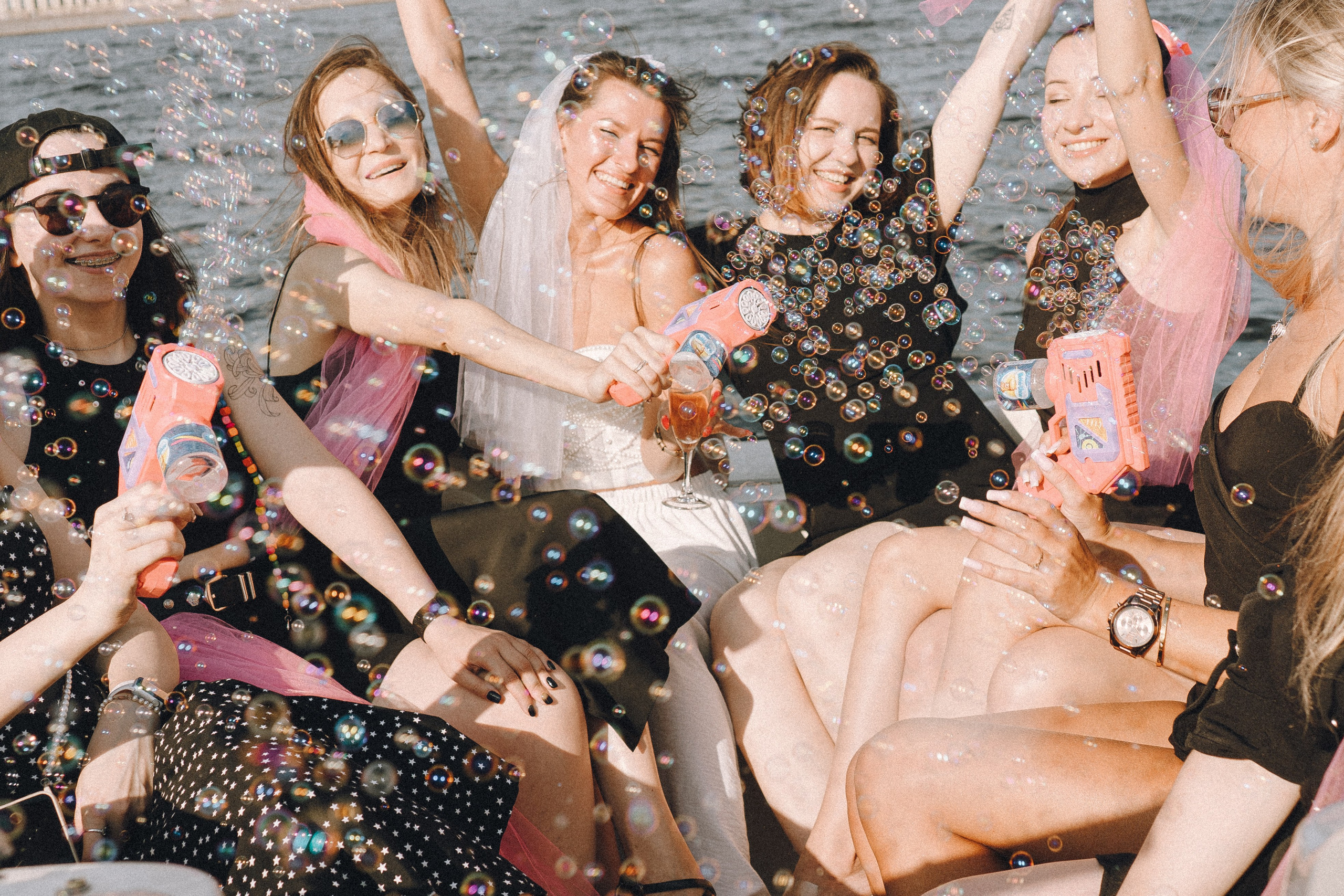 ДЕВИЧНИК НА КАТЕРЕ. Профессиональный фотограф, Санкт-Петербург — Виктория Богомолова